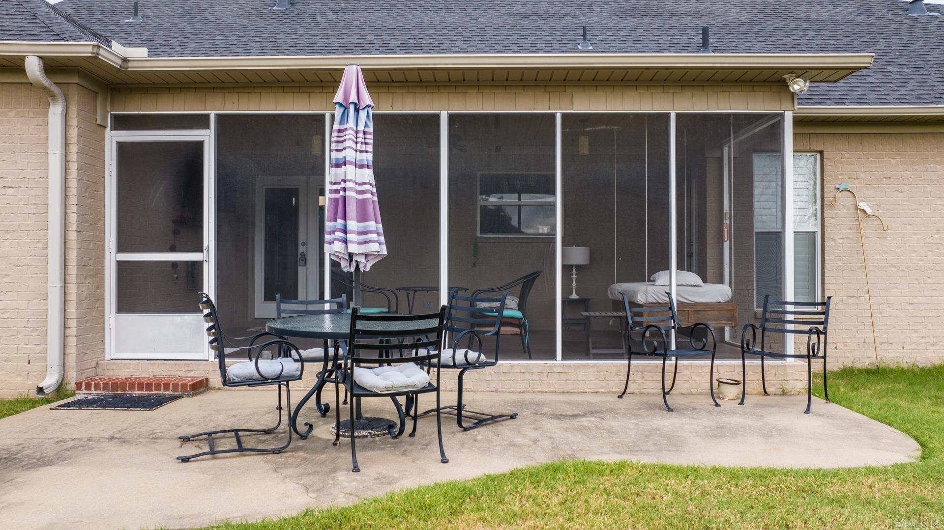 CHAPEL CREEK - Residential