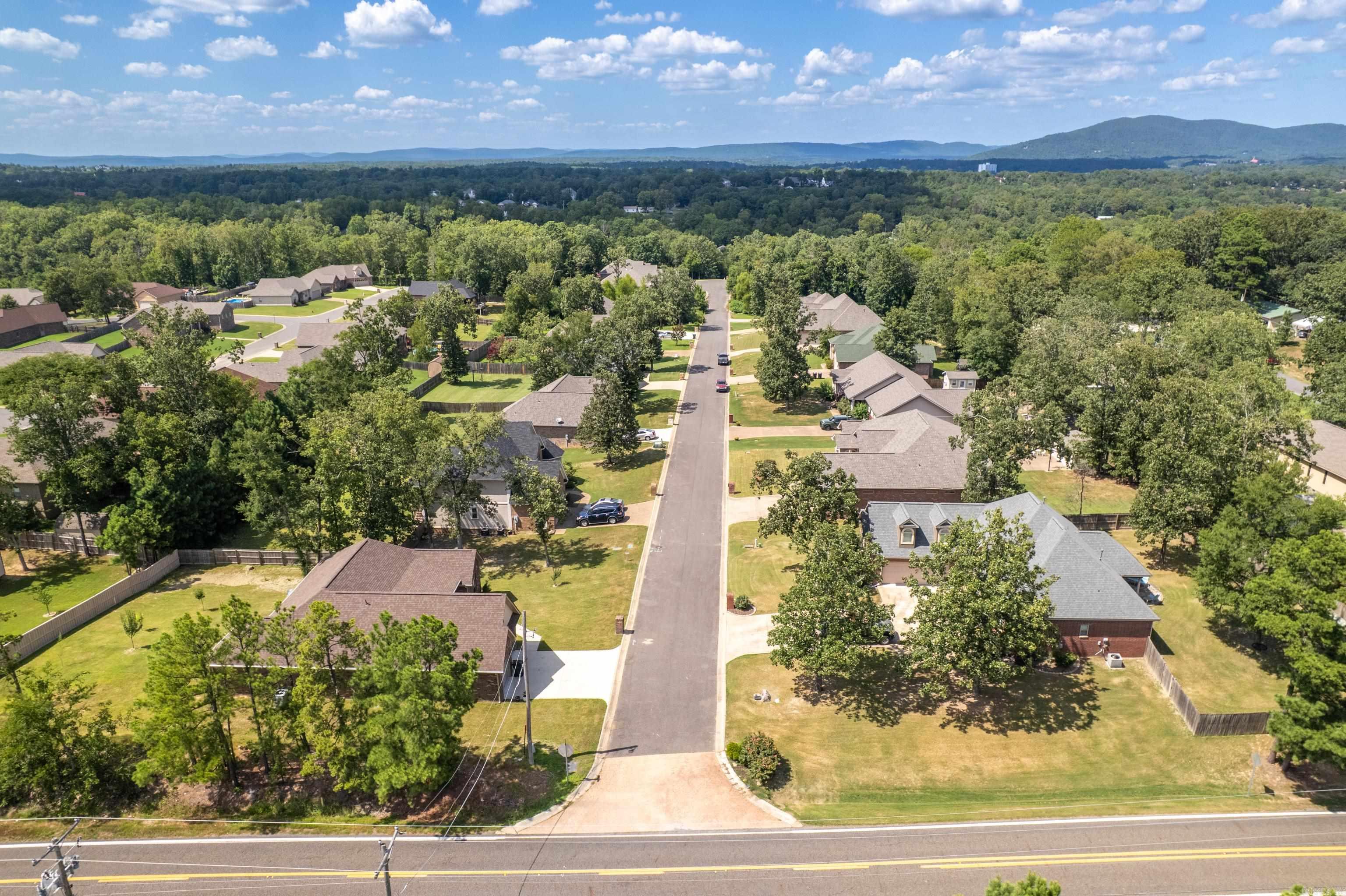 WYNNEWOOD - Residential