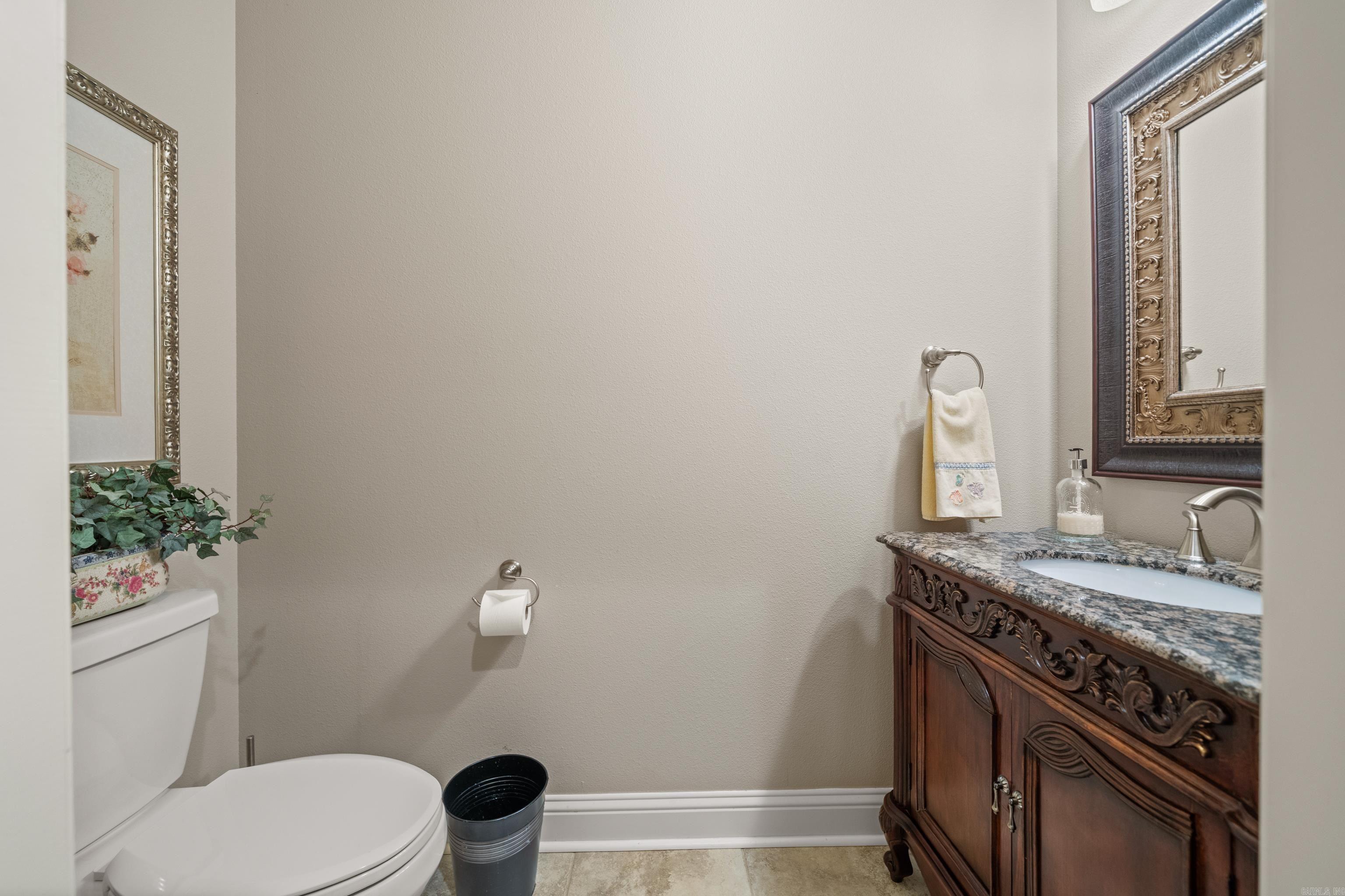 WYNNEWOOD - Residential