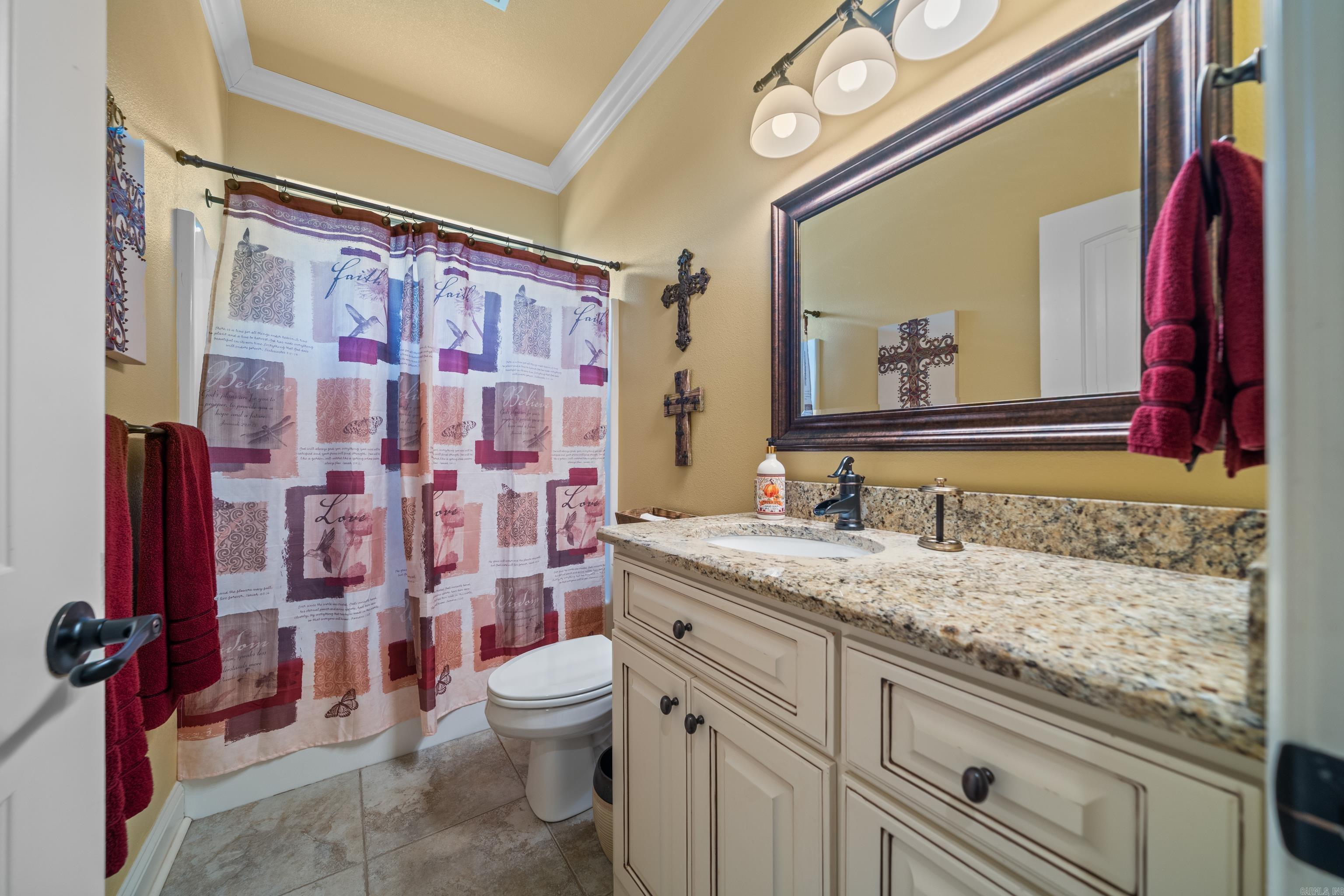 WYNNEWOOD - Residential