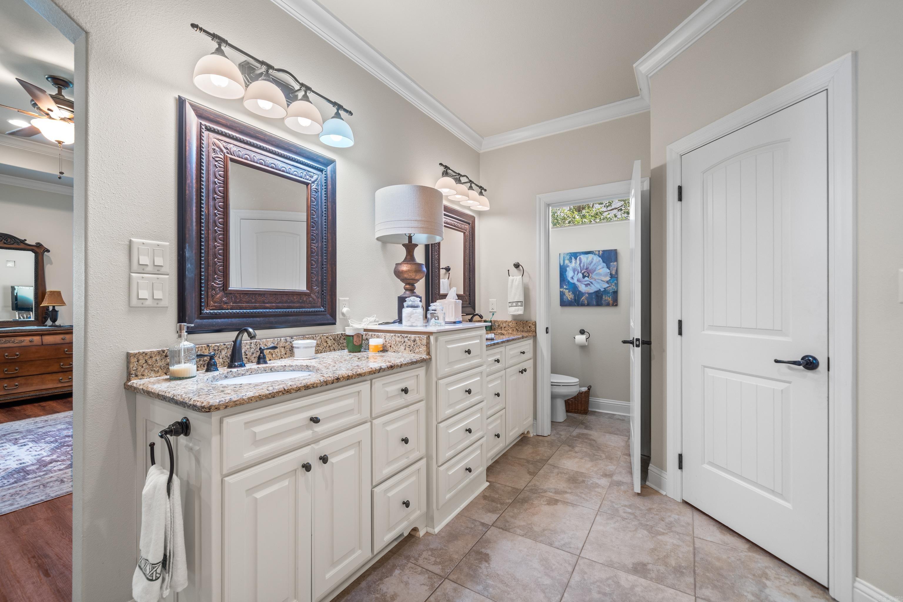 WYNNEWOOD - Residential