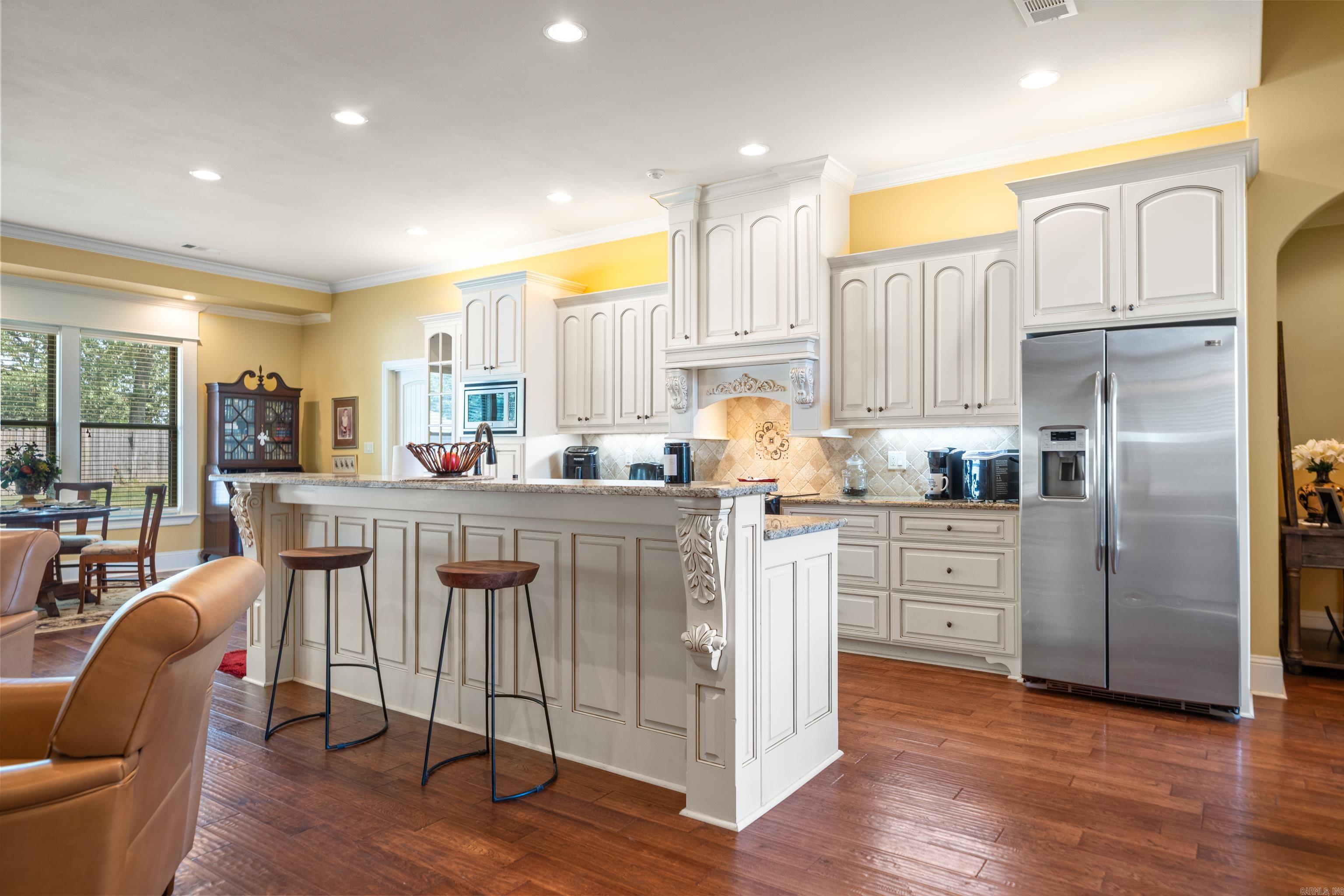 WYNNEWOOD - Residential