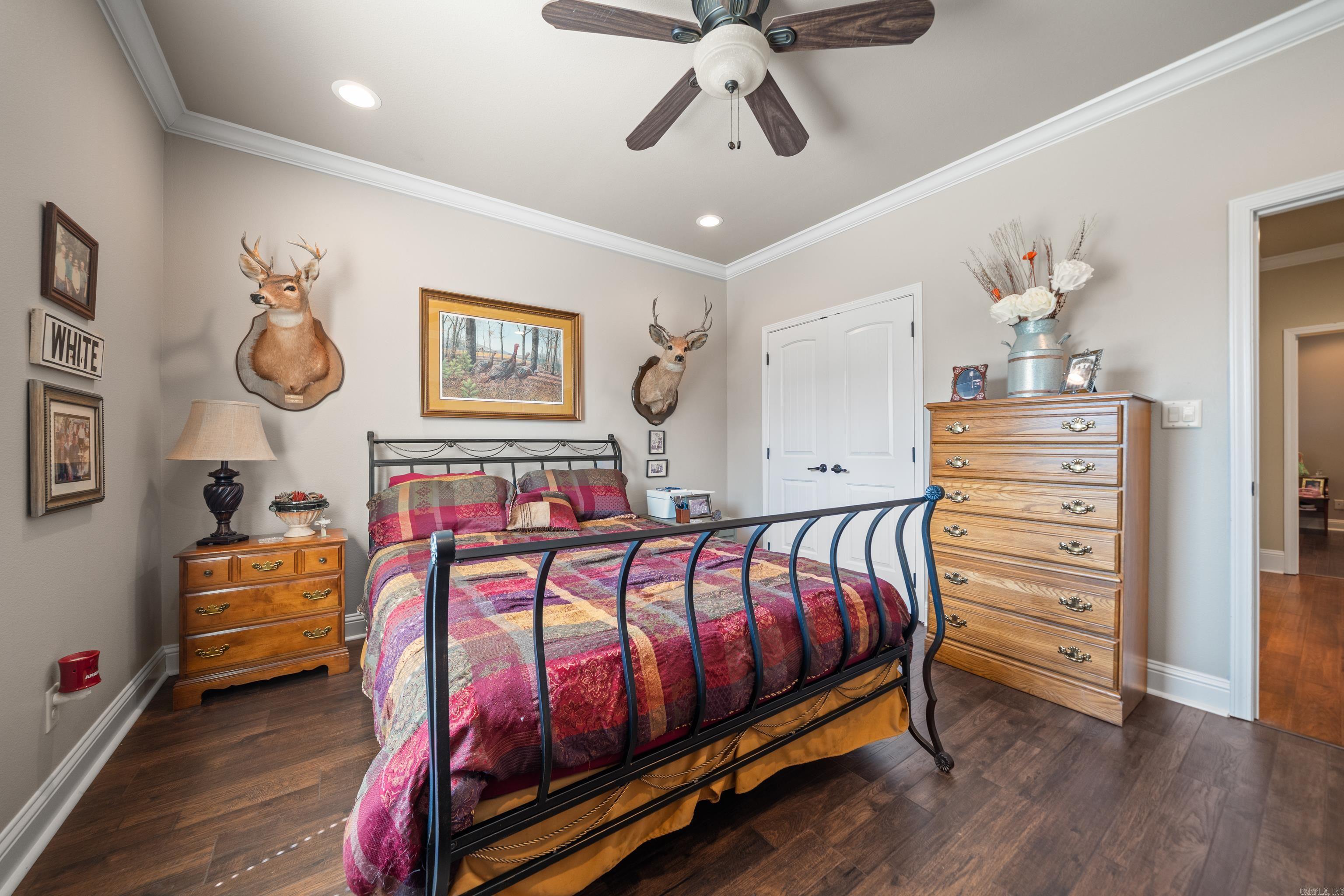 WYNNEWOOD - Residential