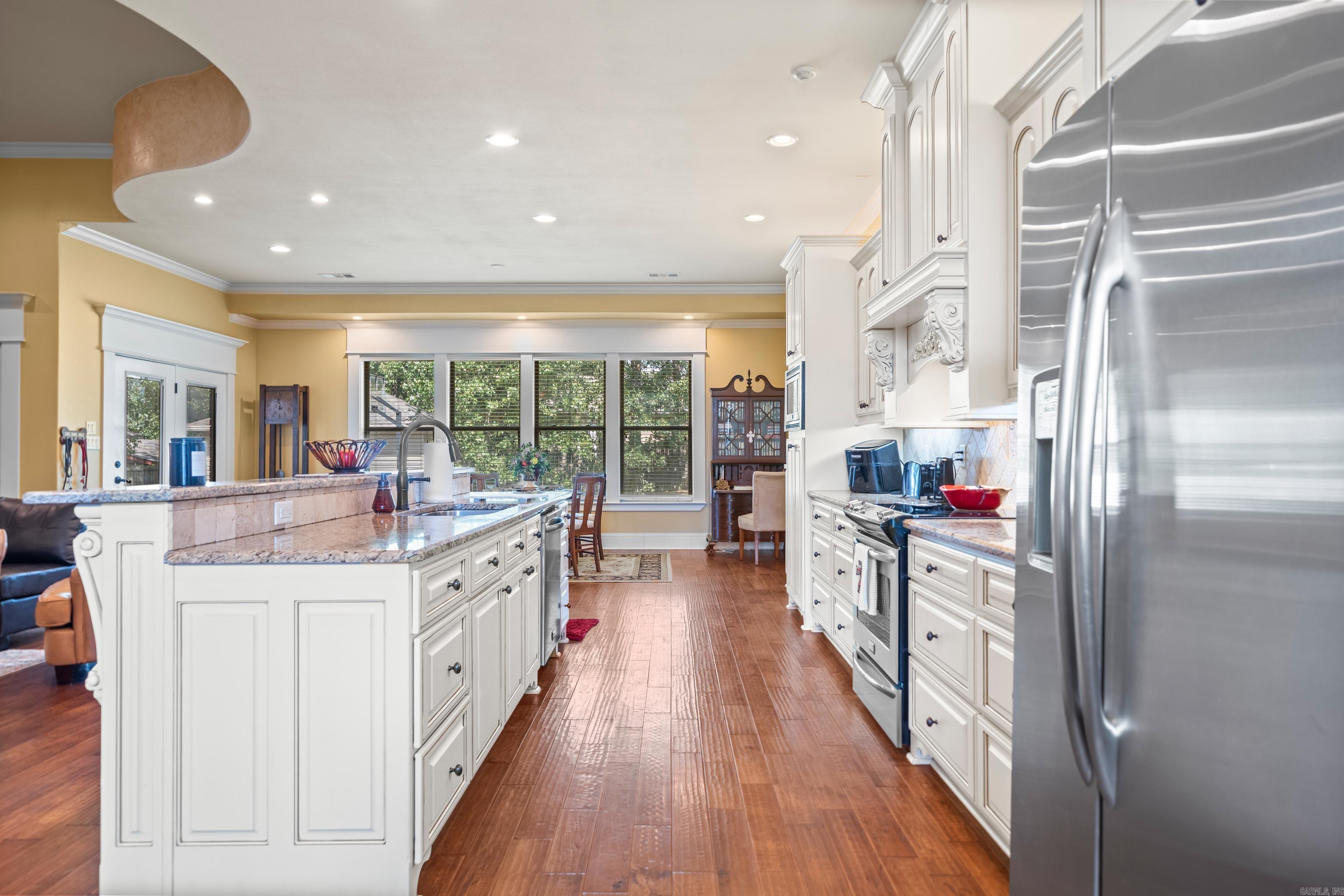 WYNNEWOOD - Residential