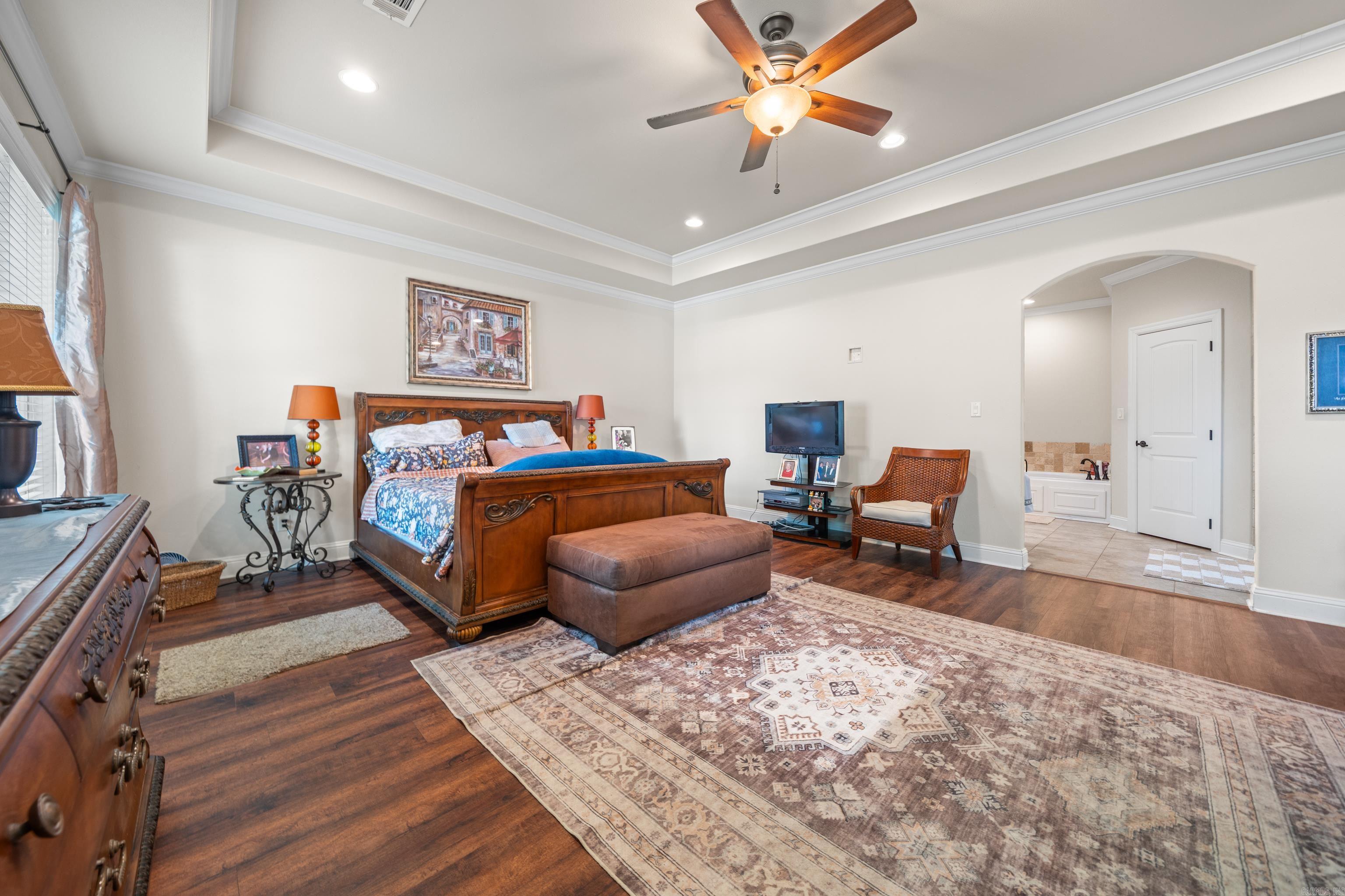WYNNEWOOD - Residential