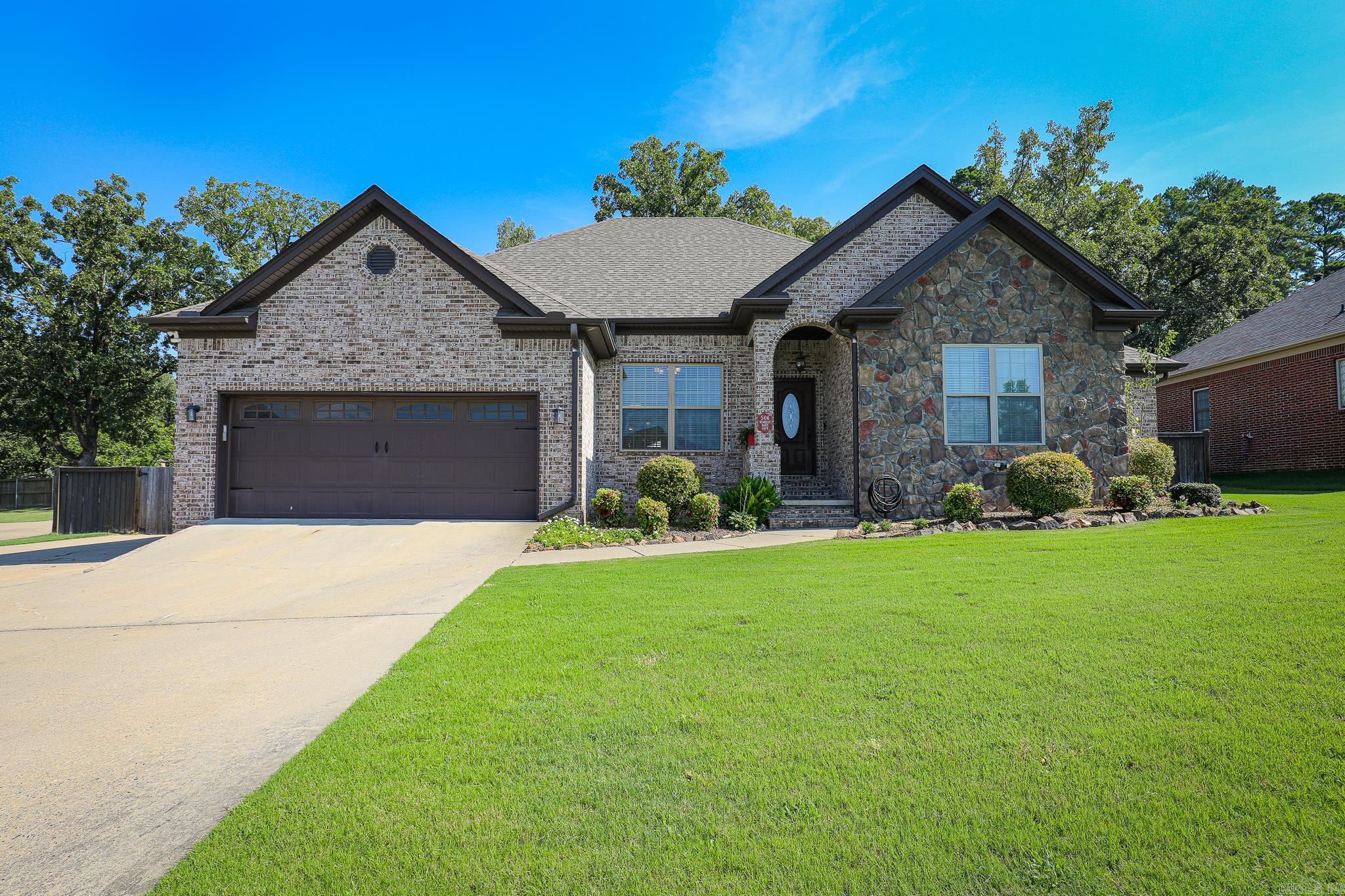 Beautiful 4 bedroom/3 bath home in a desirable and established neighborhood that is located in Benton schools. Kitchen has granite counters, a prep island, and a gas stove for creating wonderful meals. The large master bedroom and bath hosts a jacuzzi tub, tiled walk-in shower, and great closet with built-ins. Two bedrooms share a jack and jill bath while the 4th bedroom has access to another full bathroom. Gas hookup for your grill makes entertaining easy on your expansive patio with a stone fire pit and stone bench to sit and enjoy. Roof was replaced in the last year.