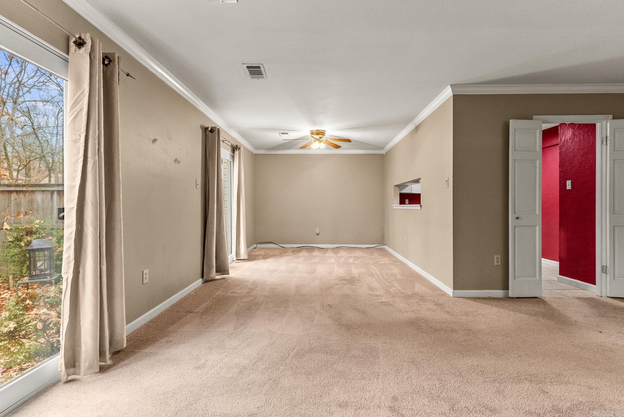 KINGSBRIDGE TWNHSE - Residential