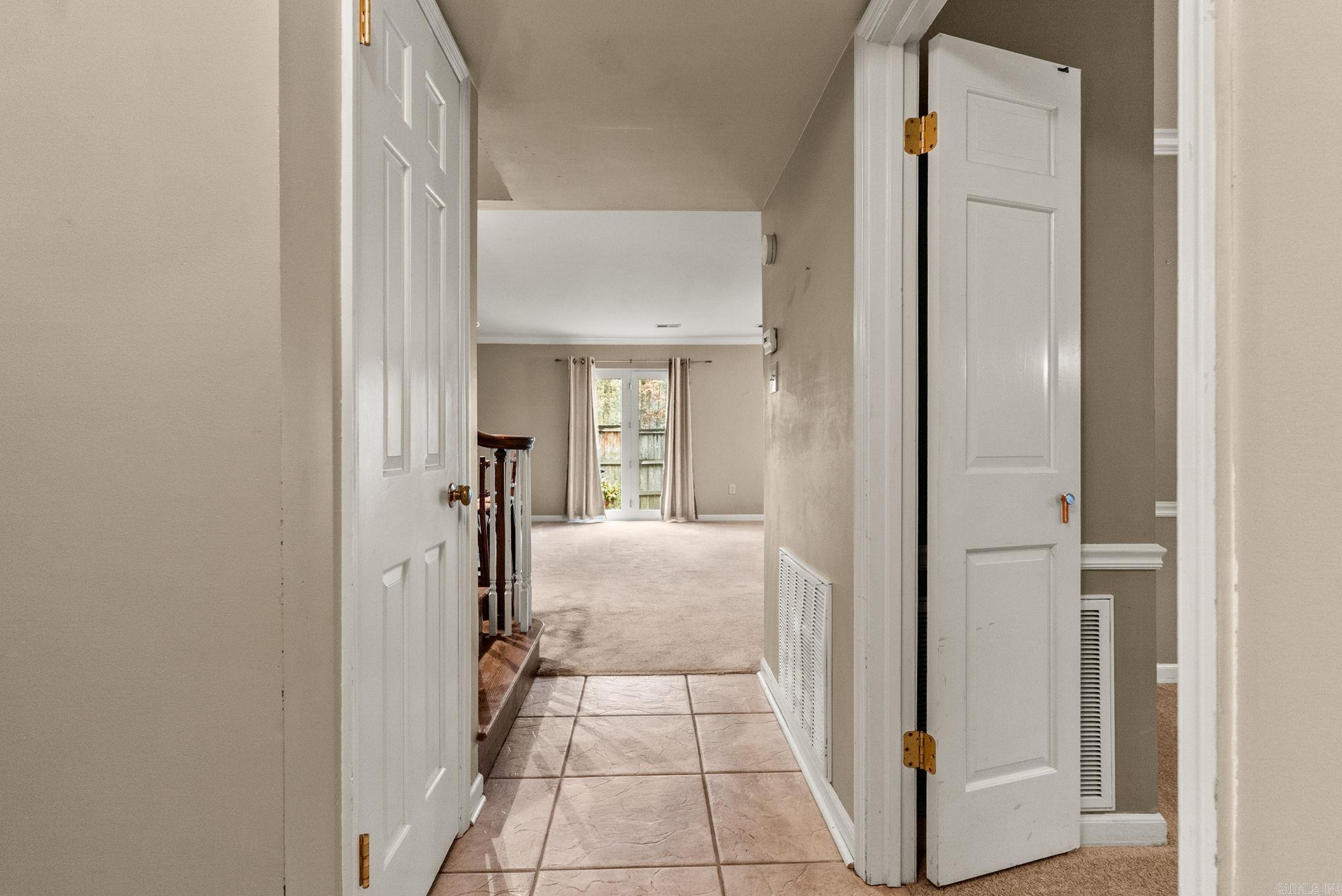 KINGSBRIDGE TWNHSE - Residential