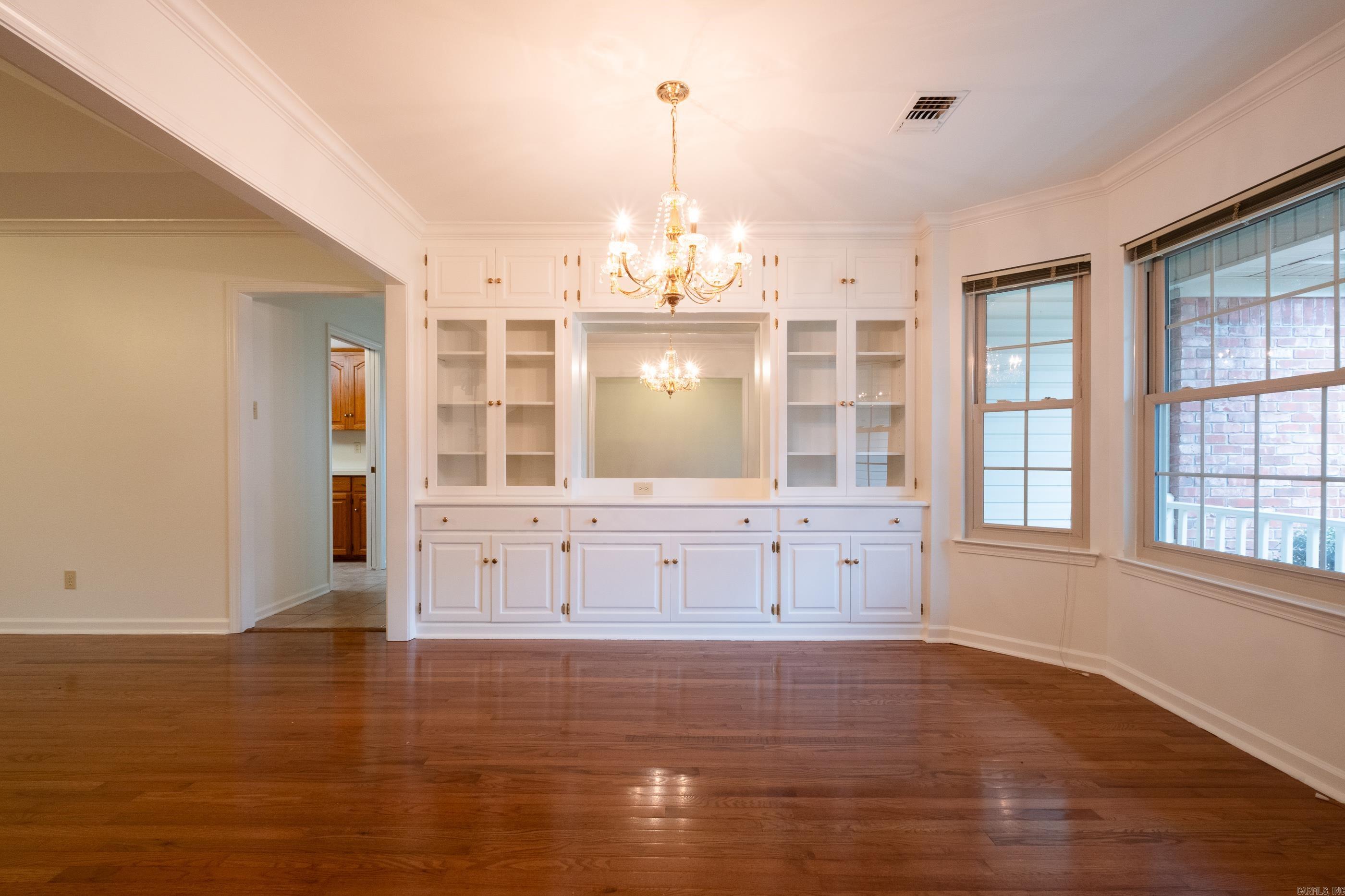 CEDAR RIDGE - Residential