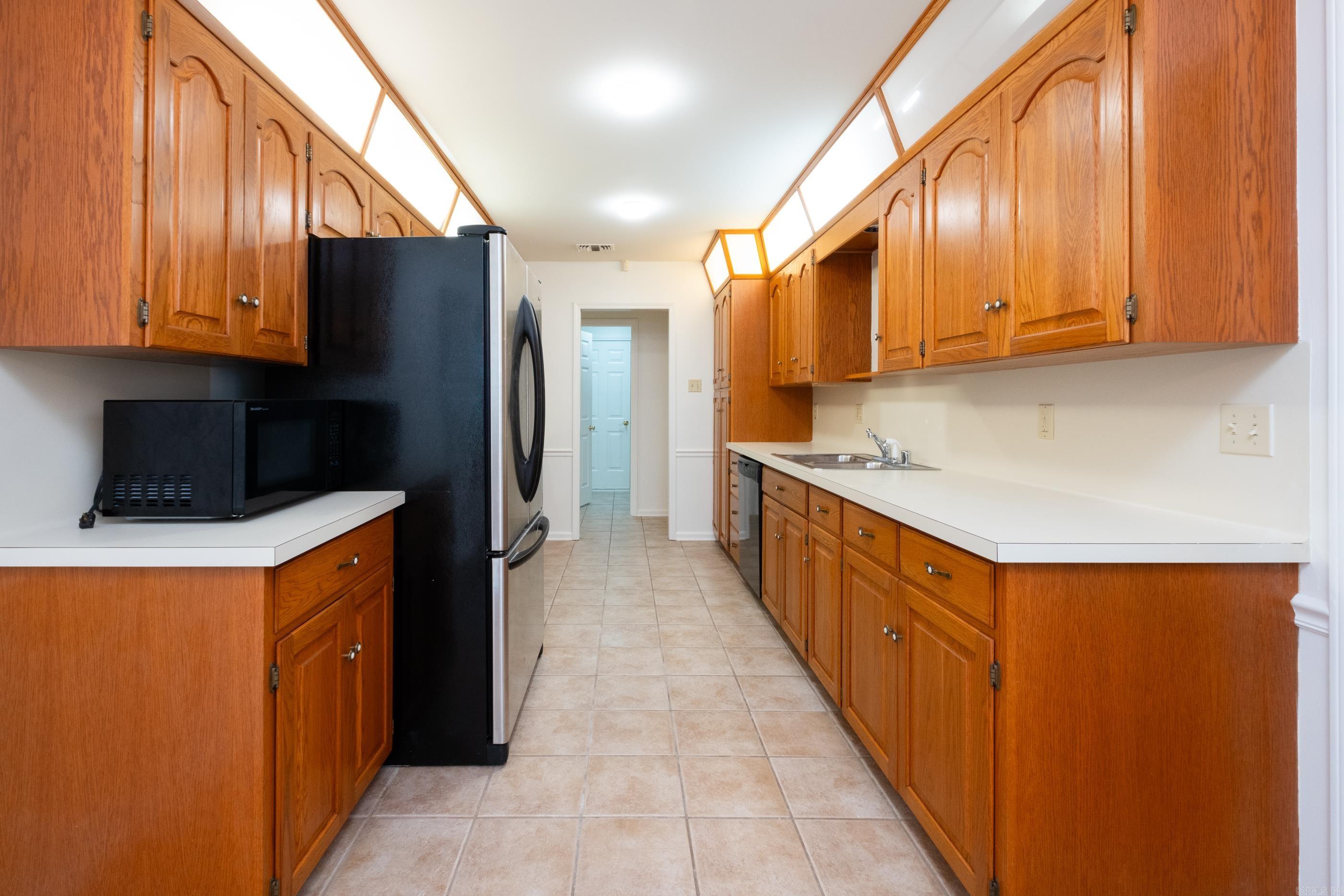 CEDAR RIDGE - Residential