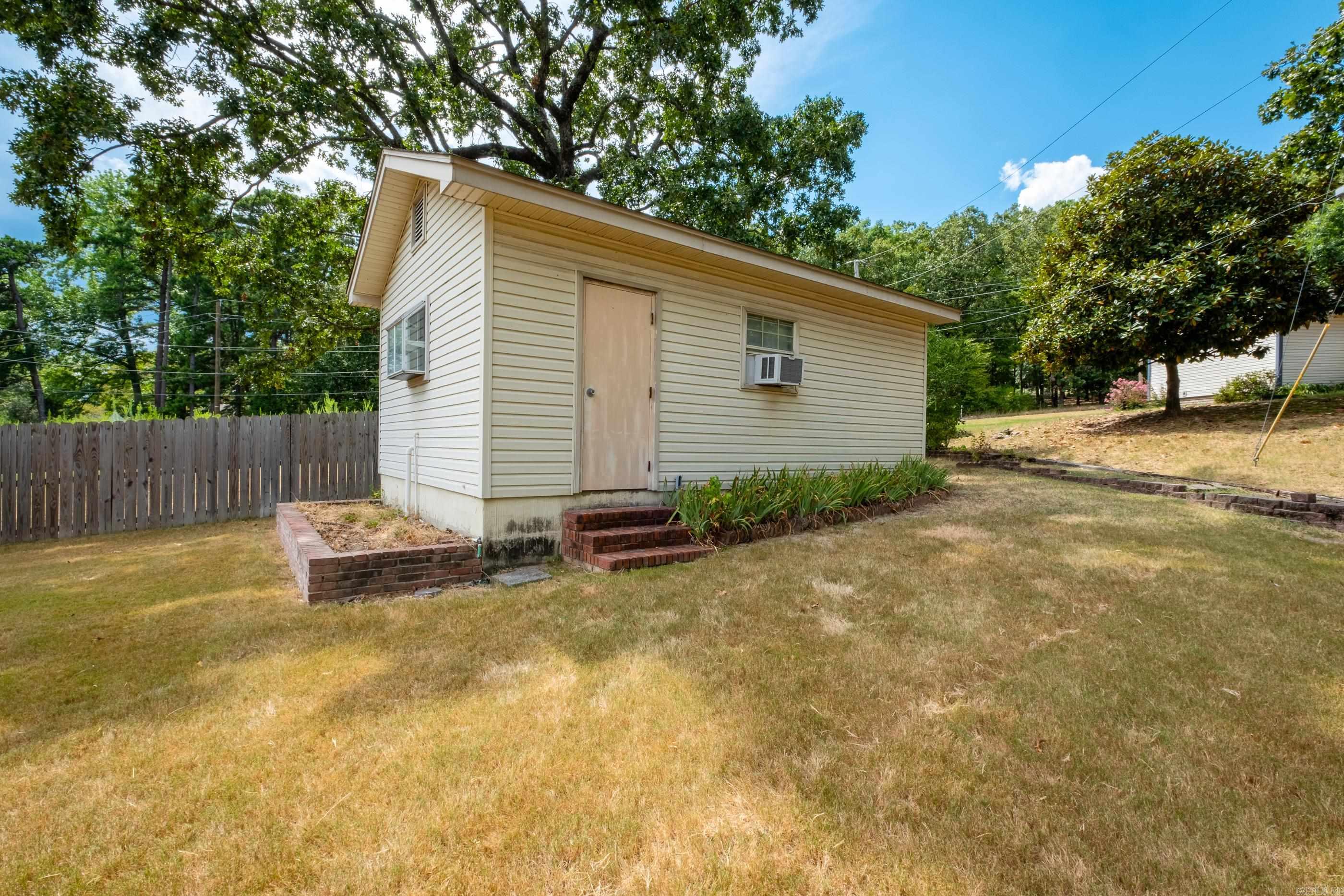 CEDAR RIDGE - Residential