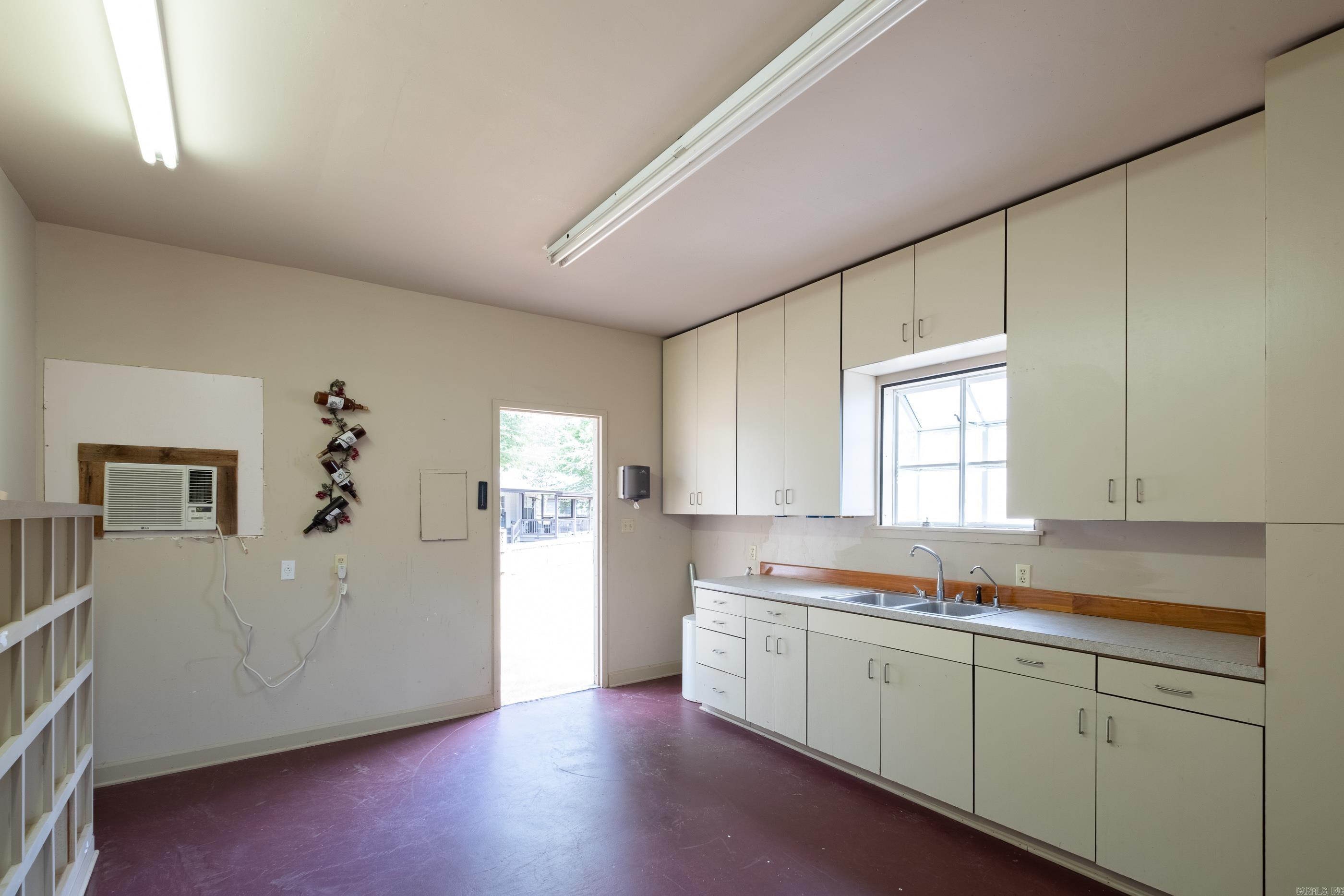 CEDAR RIDGE - Residential