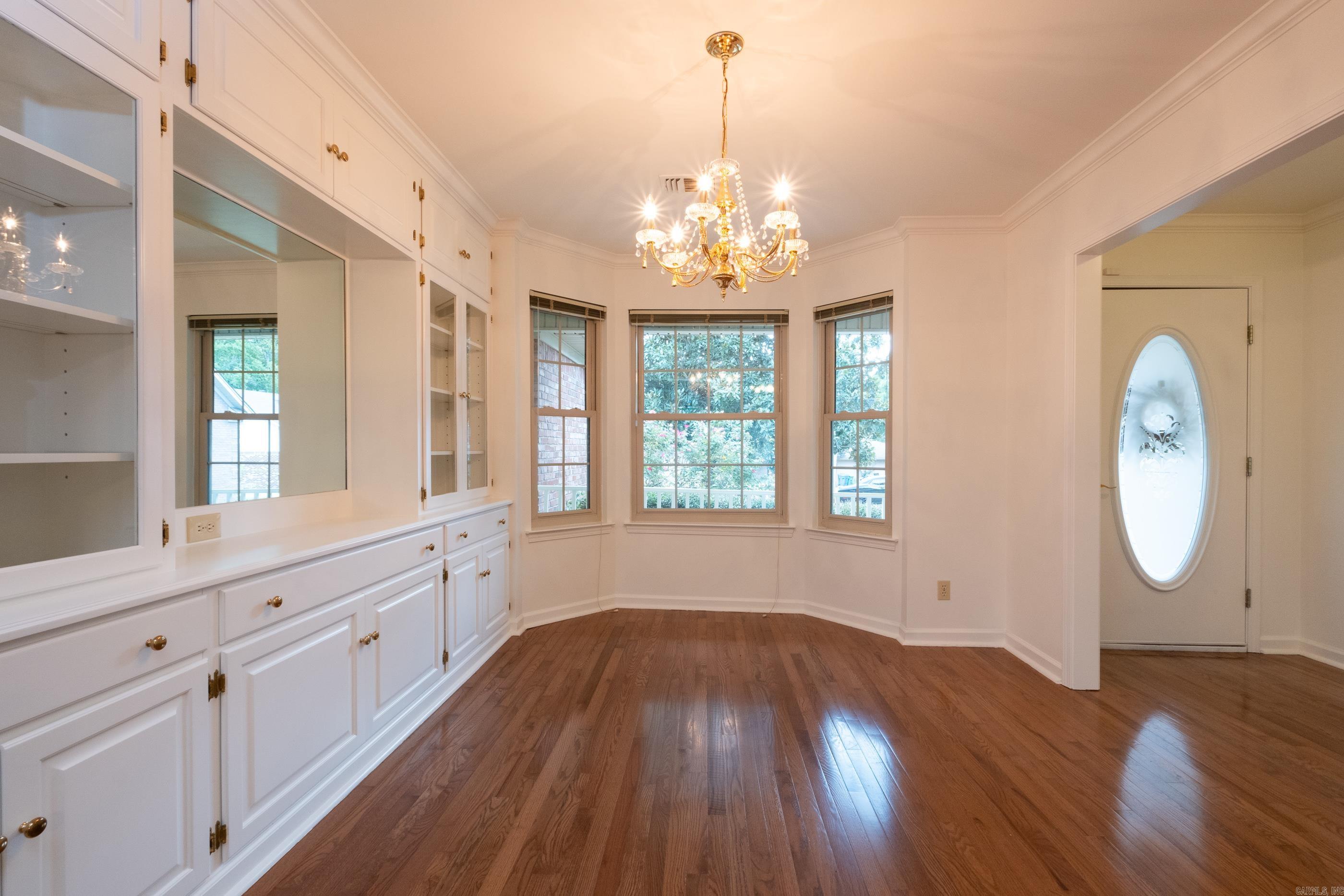 CEDAR RIDGE - Residential