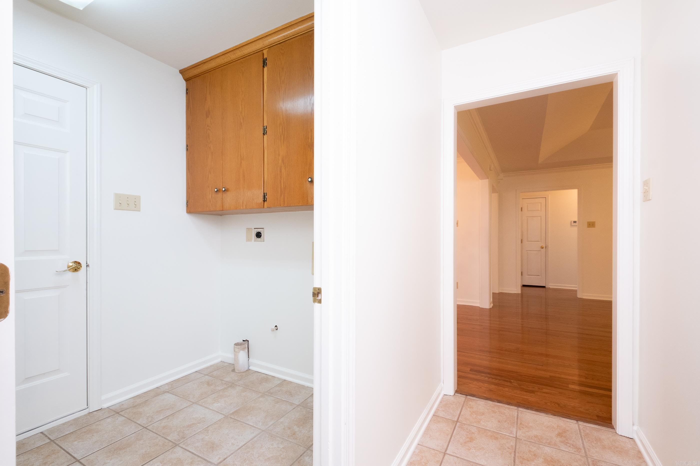 CEDAR RIDGE - Residential