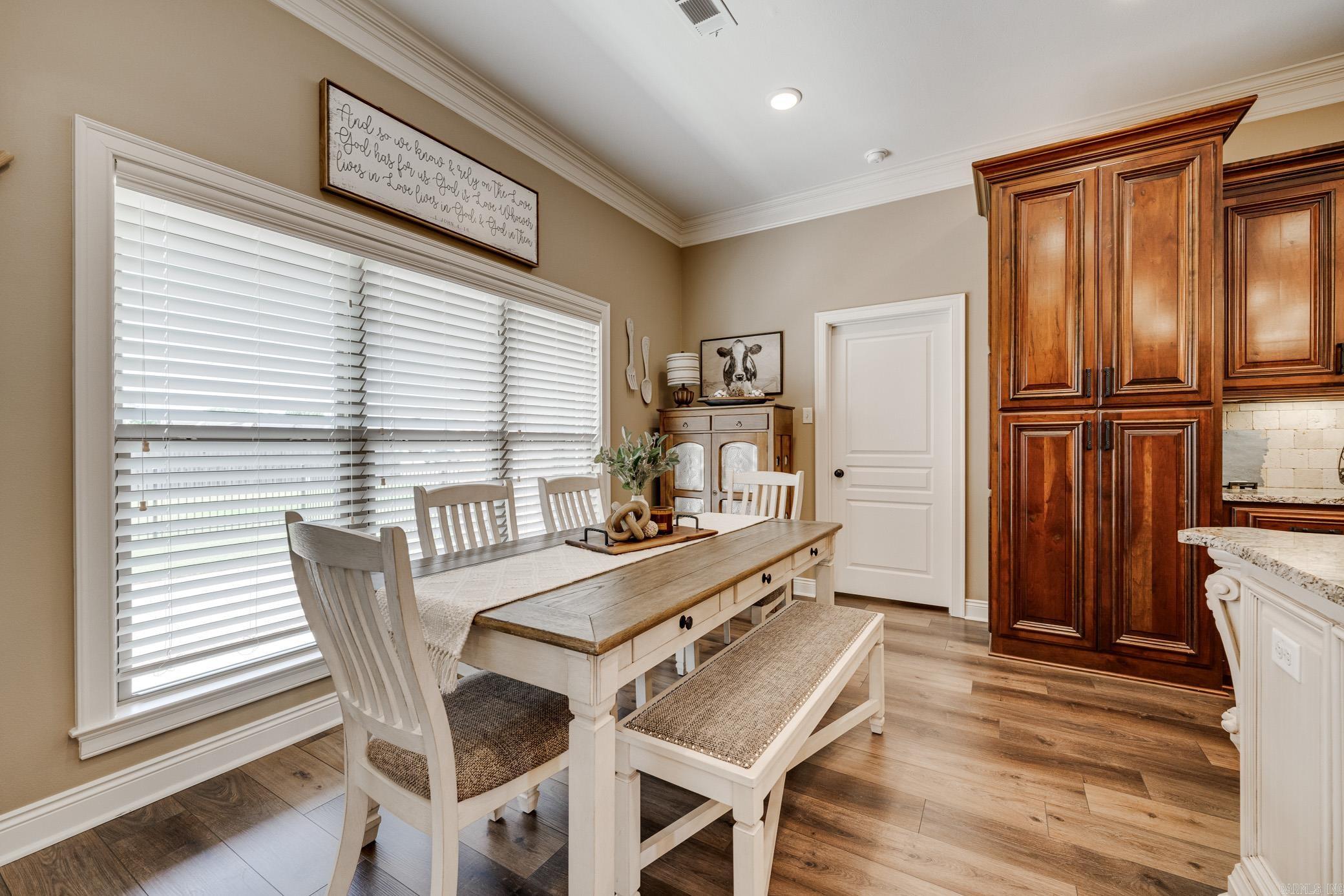 SALEM WOODS - Residential