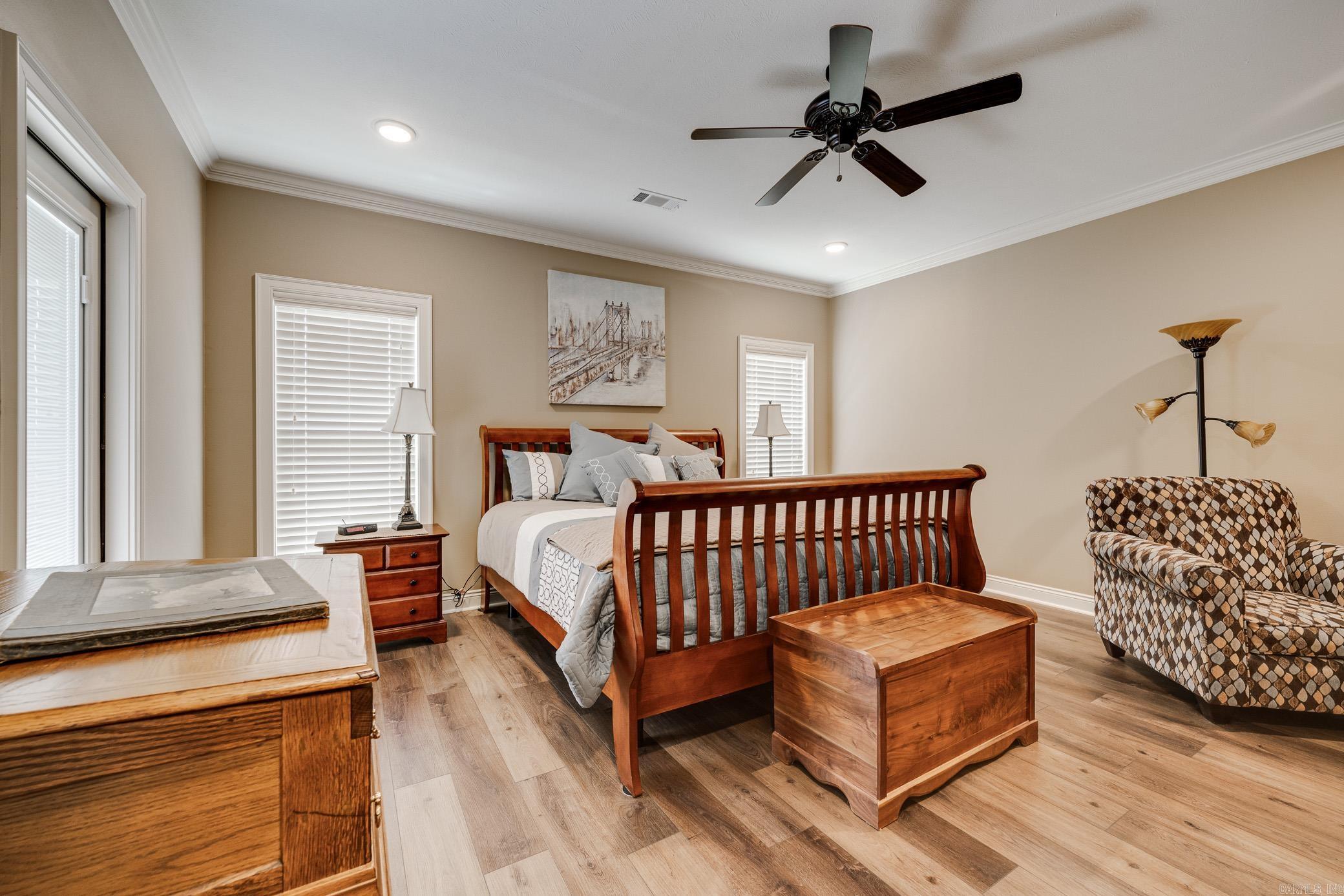 SALEM WOODS - Residential