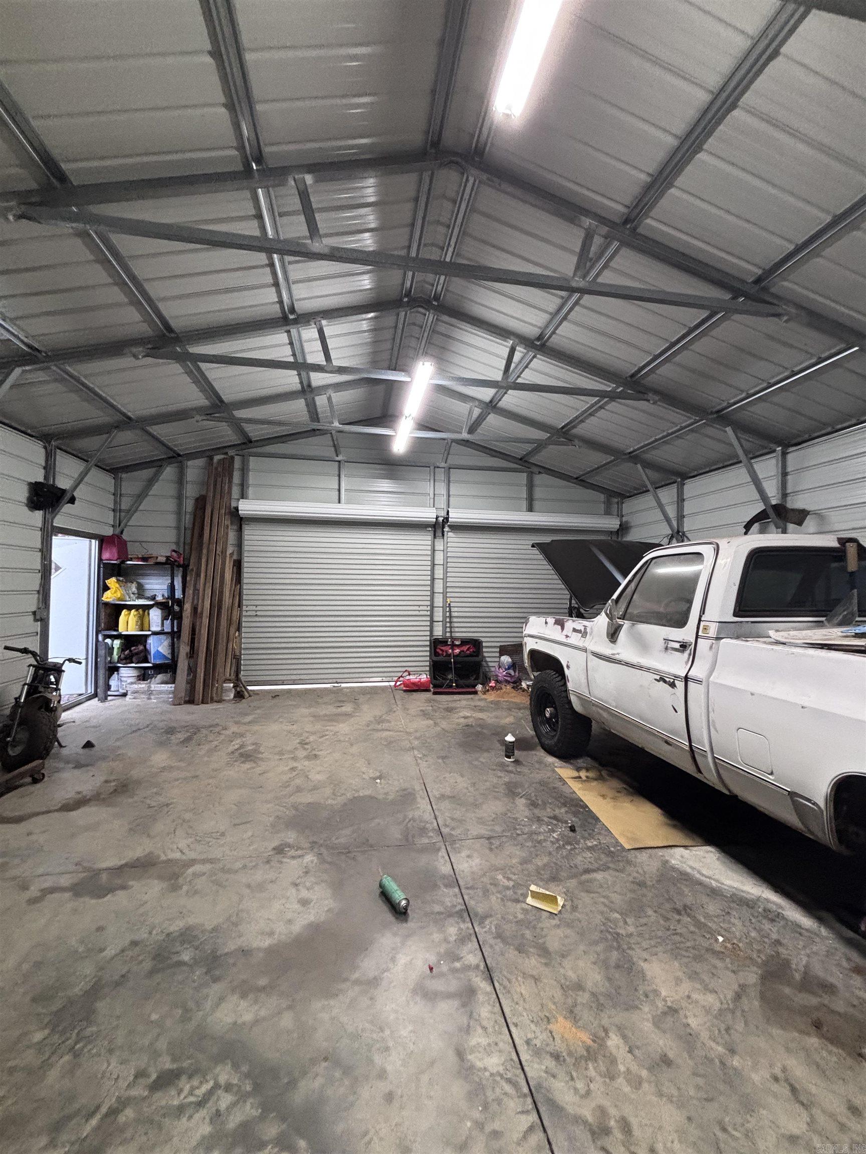 Metes & Bounds - Land