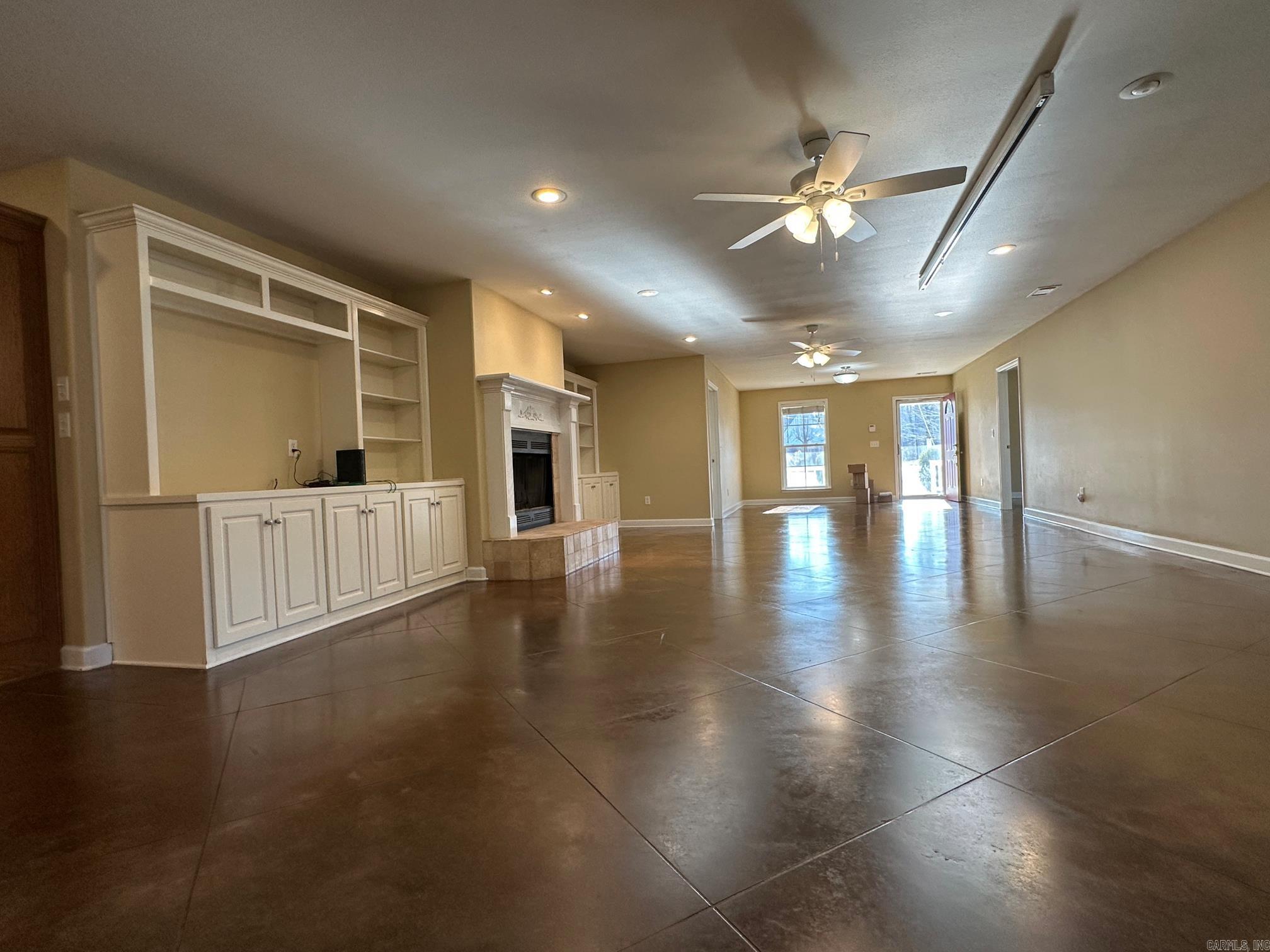 Shady Meadows - Residential