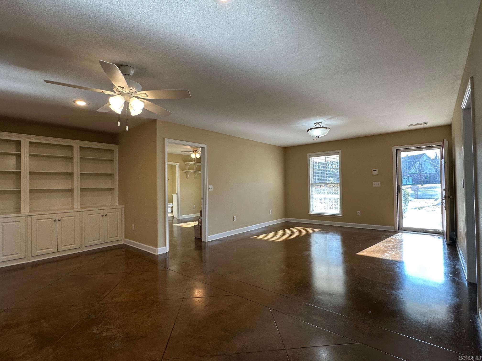 Shady Meadows - Residential