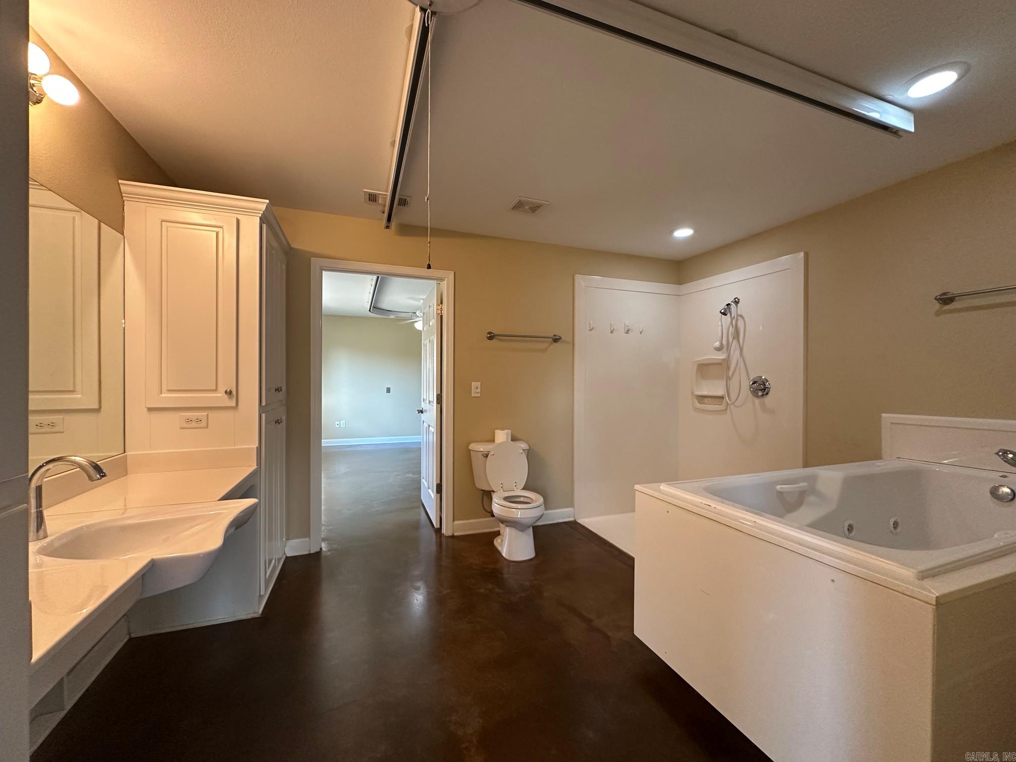 Shady Meadows - Residential