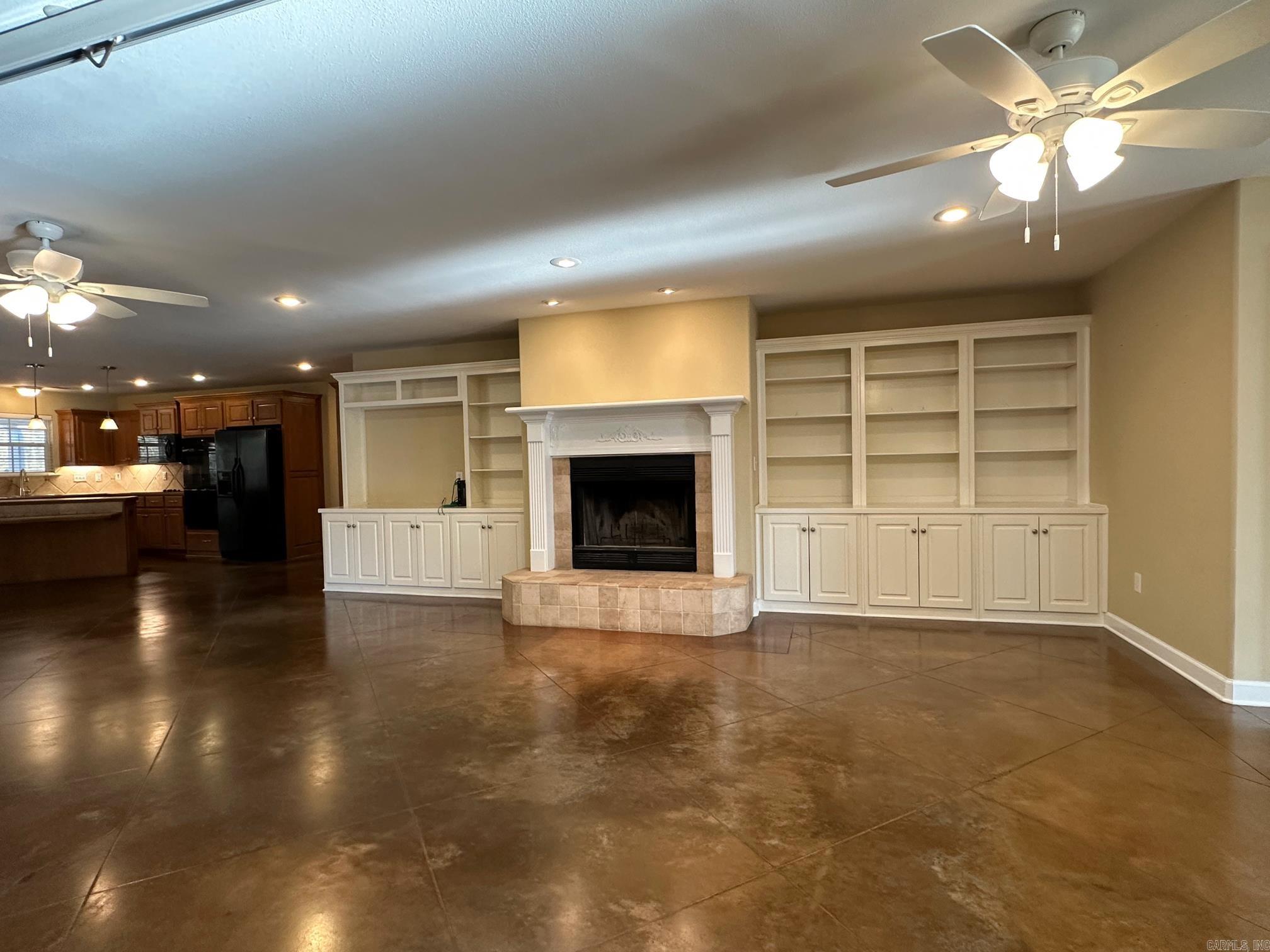 Shady Meadows - Residential