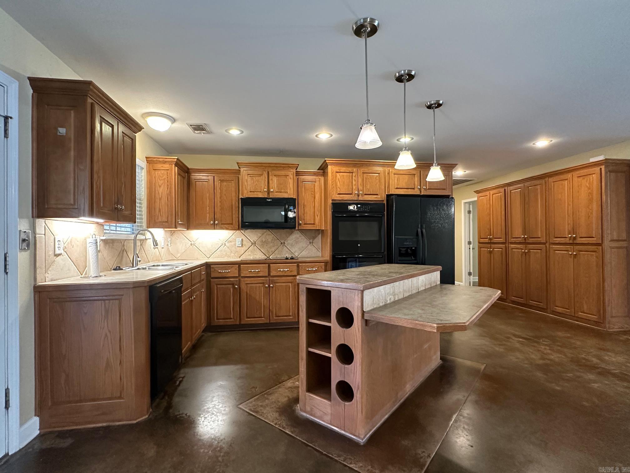 Shady Meadows - Residential