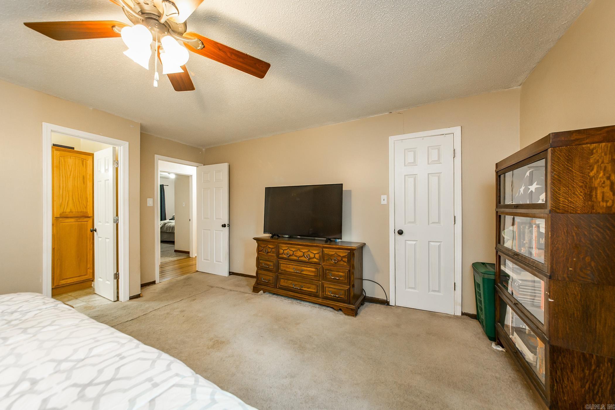 STONEWALL - Residential