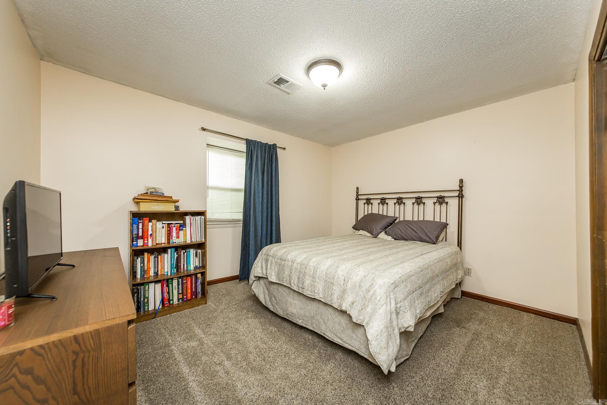 STONEWALL - Residential