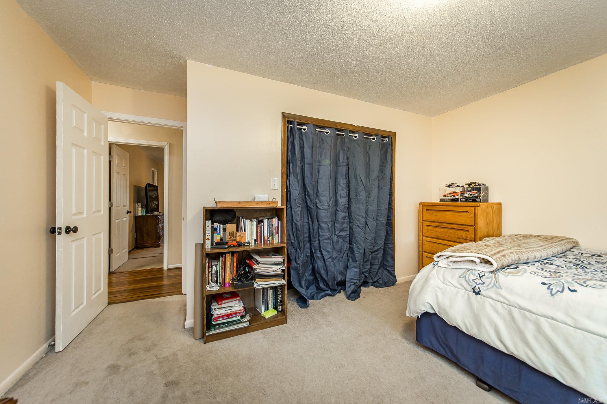 STONEWALL - Residential