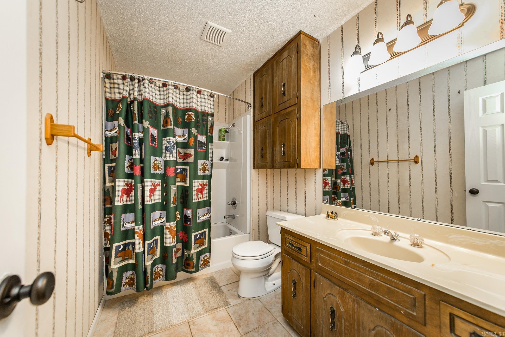 STONEWALL - Residential