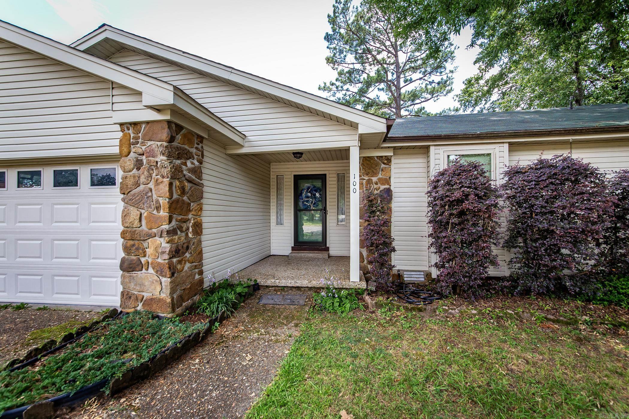 STONEWALL - Residential