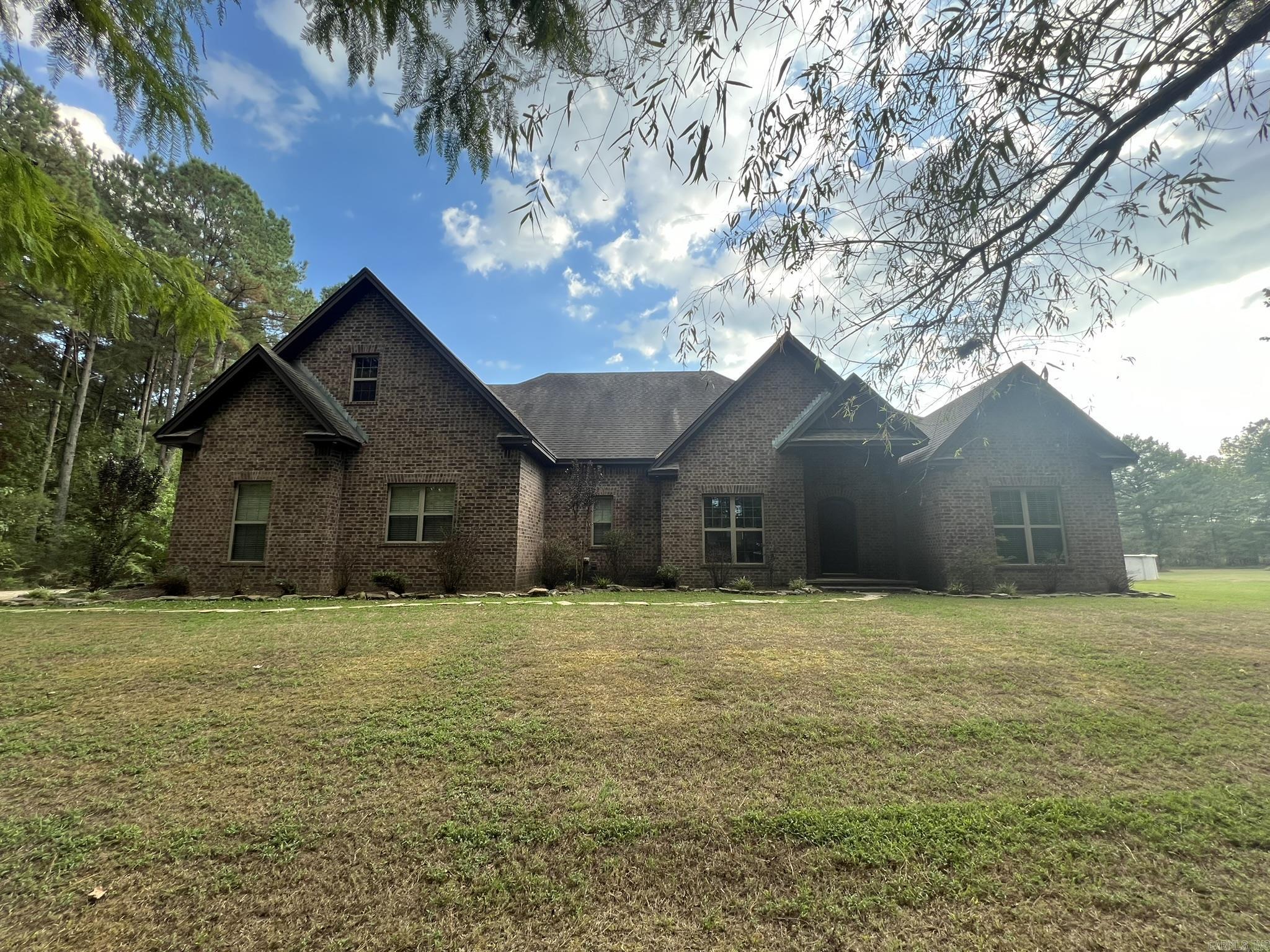 DIAMOND KEY ESTATES - Residential