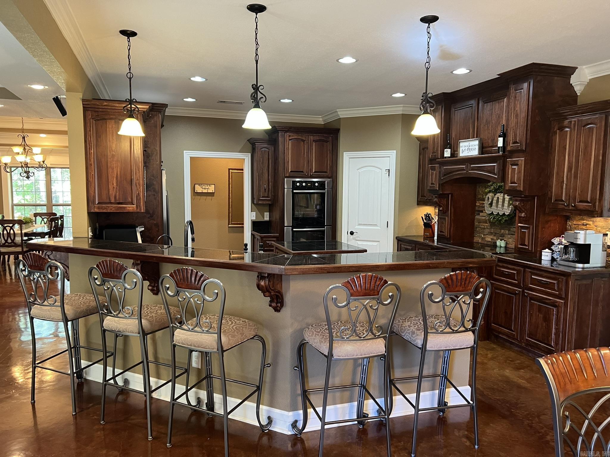 DIAMOND KEY ESTATES - Residential