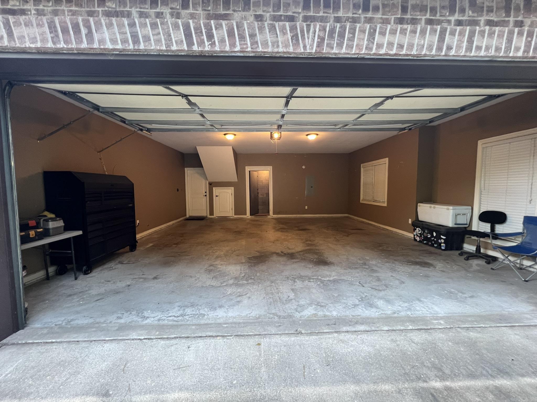 DIAMOND KEY ESTATES - Residential