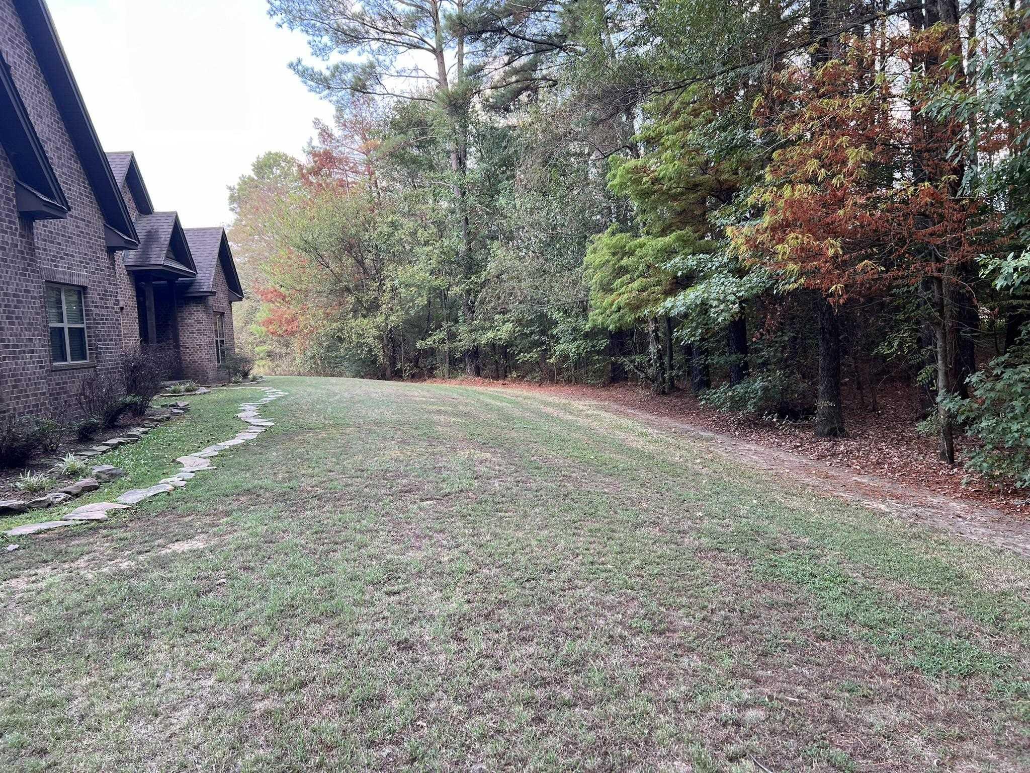 DIAMOND KEY ESTATES - Residential