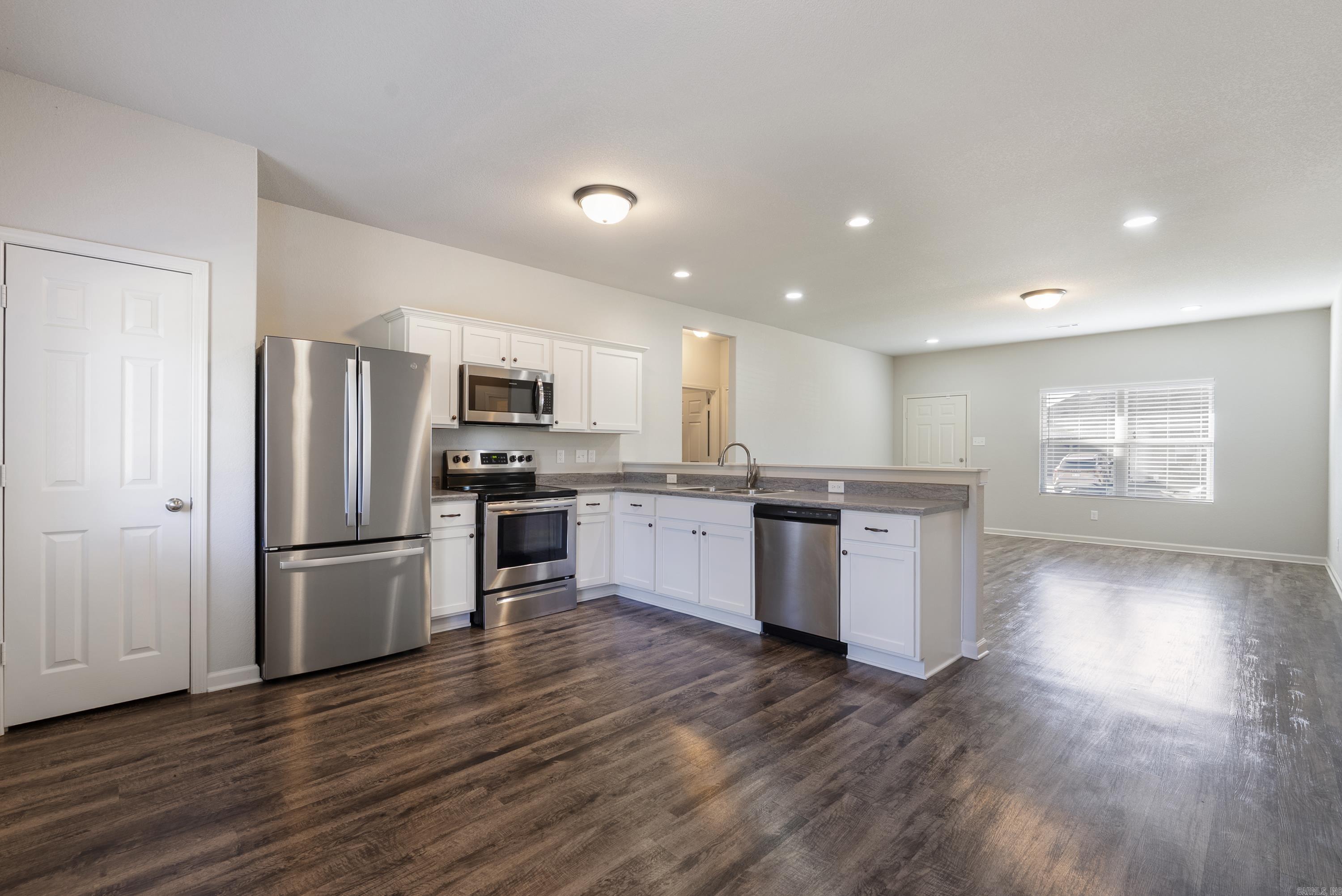 MATTHEWS MEADOWS PH 2 PUD - Residential