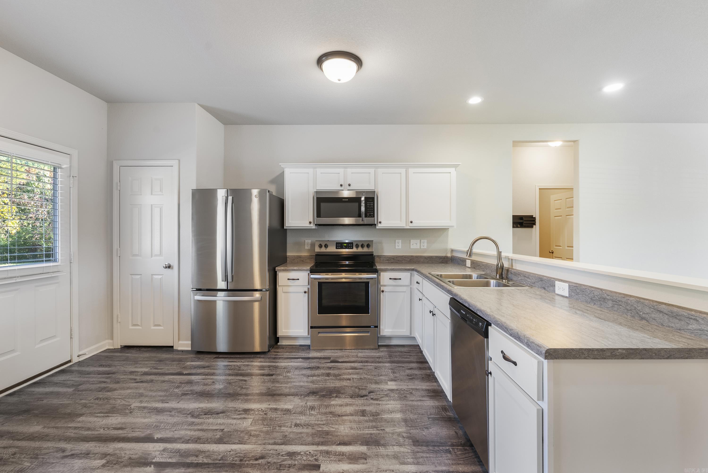 MATTHEWS MEADOWS PH 2 PUD - Residential