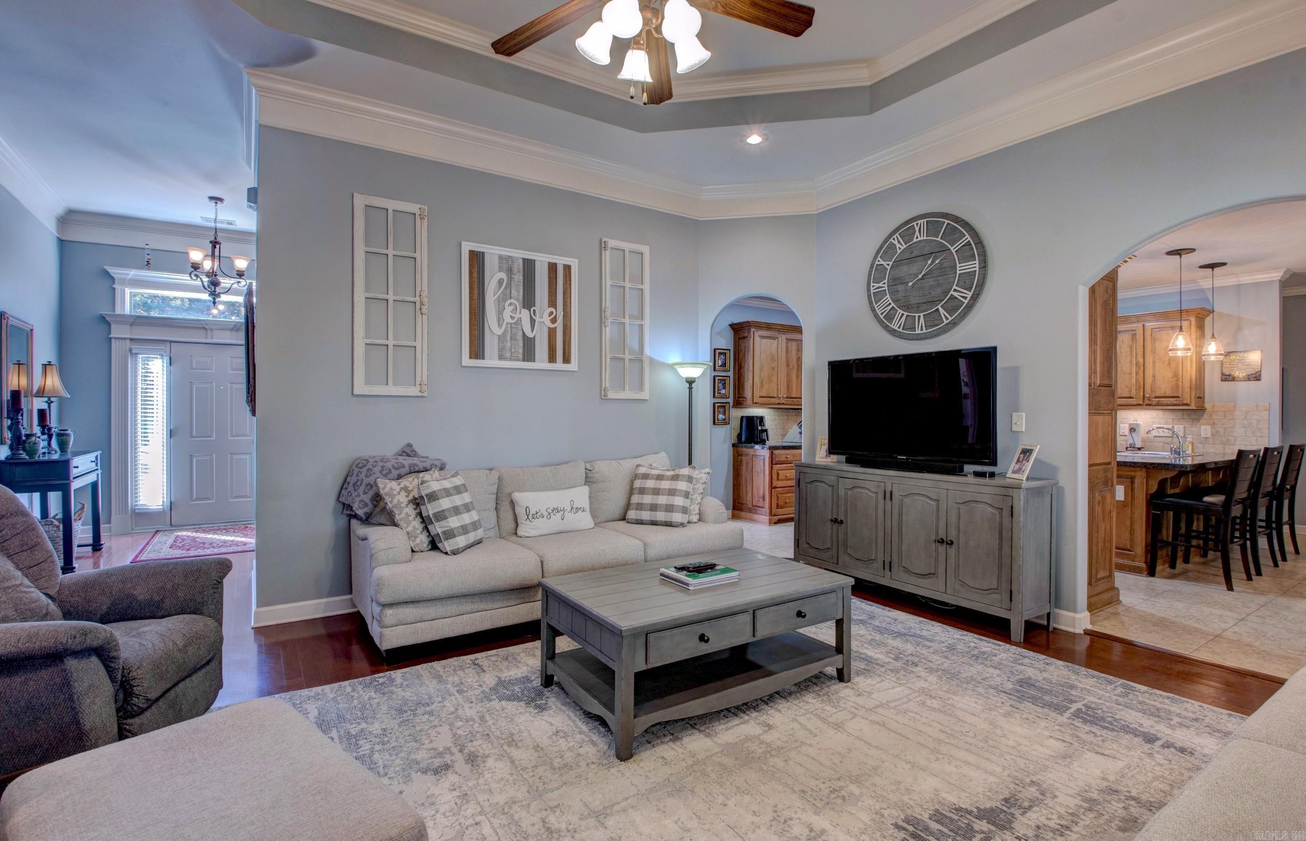 WOODLANDS EDGE - Residential