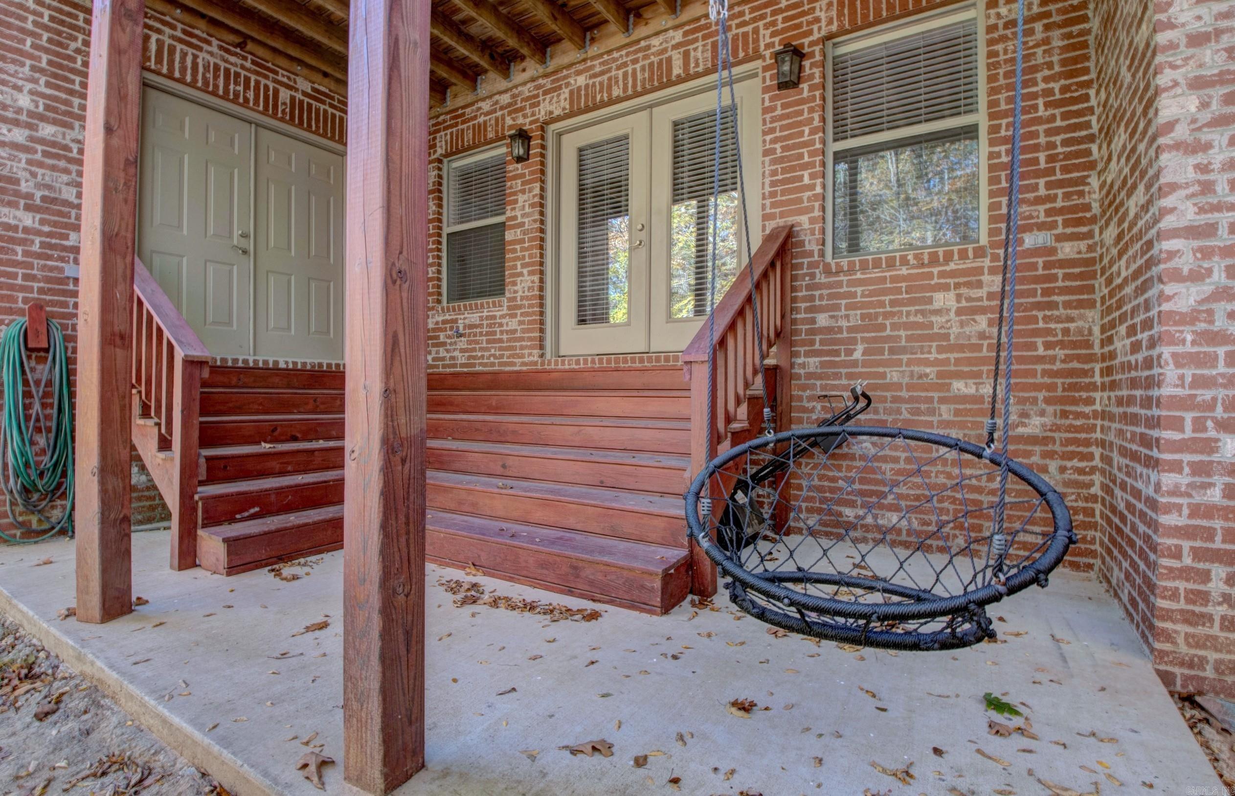 WOODLANDS EDGE - Residential