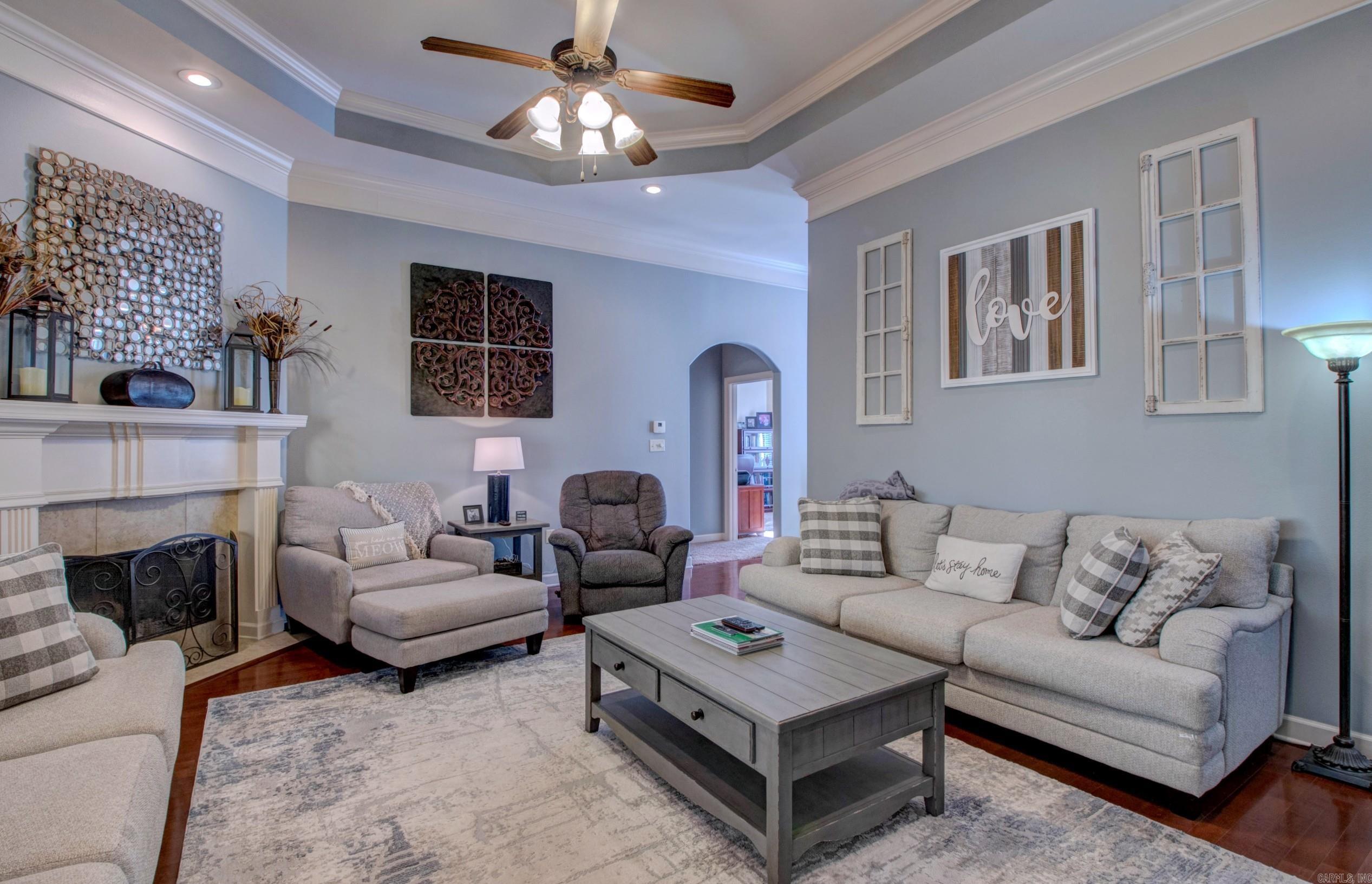 WOODLANDS EDGE - Residential