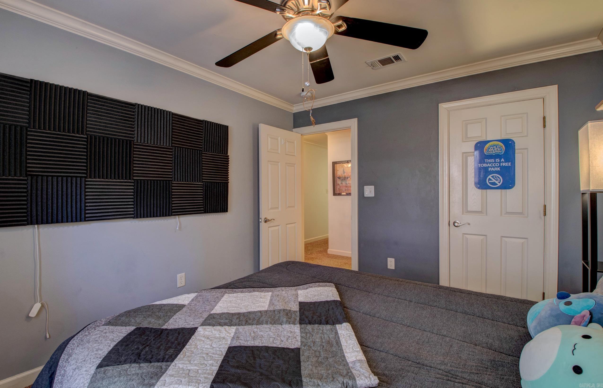 WOODLANDS EDGE - Residential