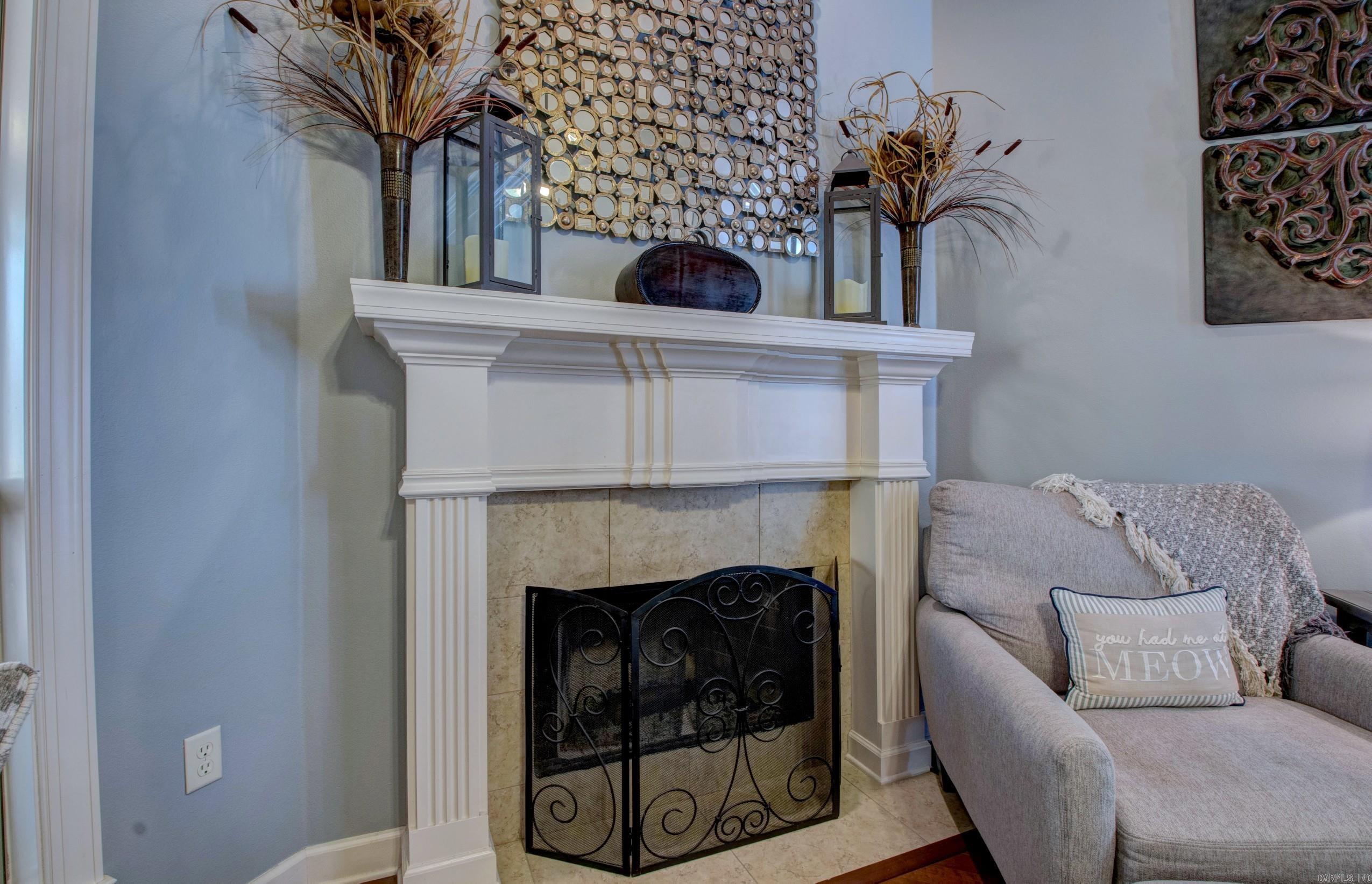 WOODLANDS EDGE - Residential