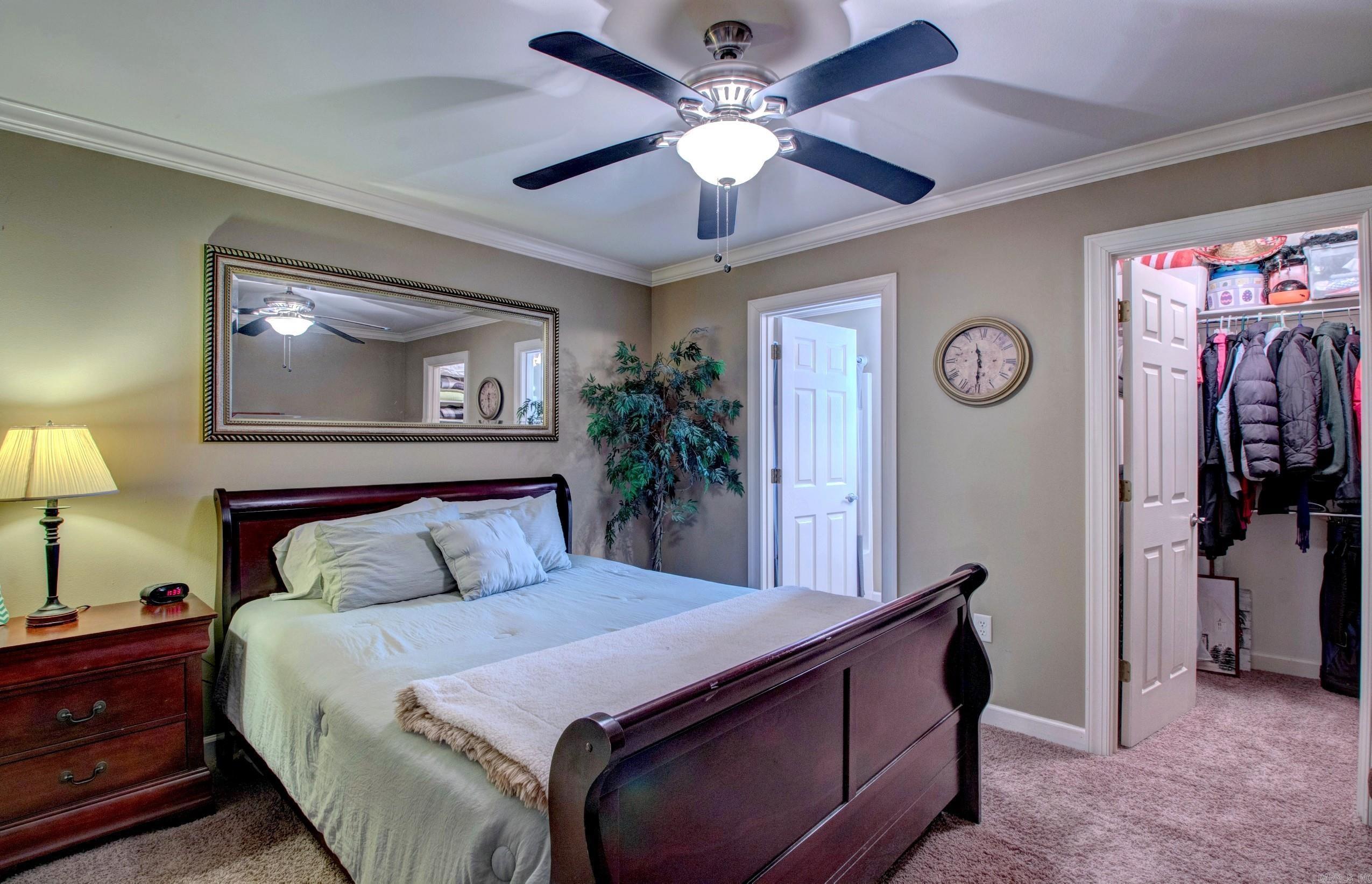 WOODLANDS EDGE - Residential