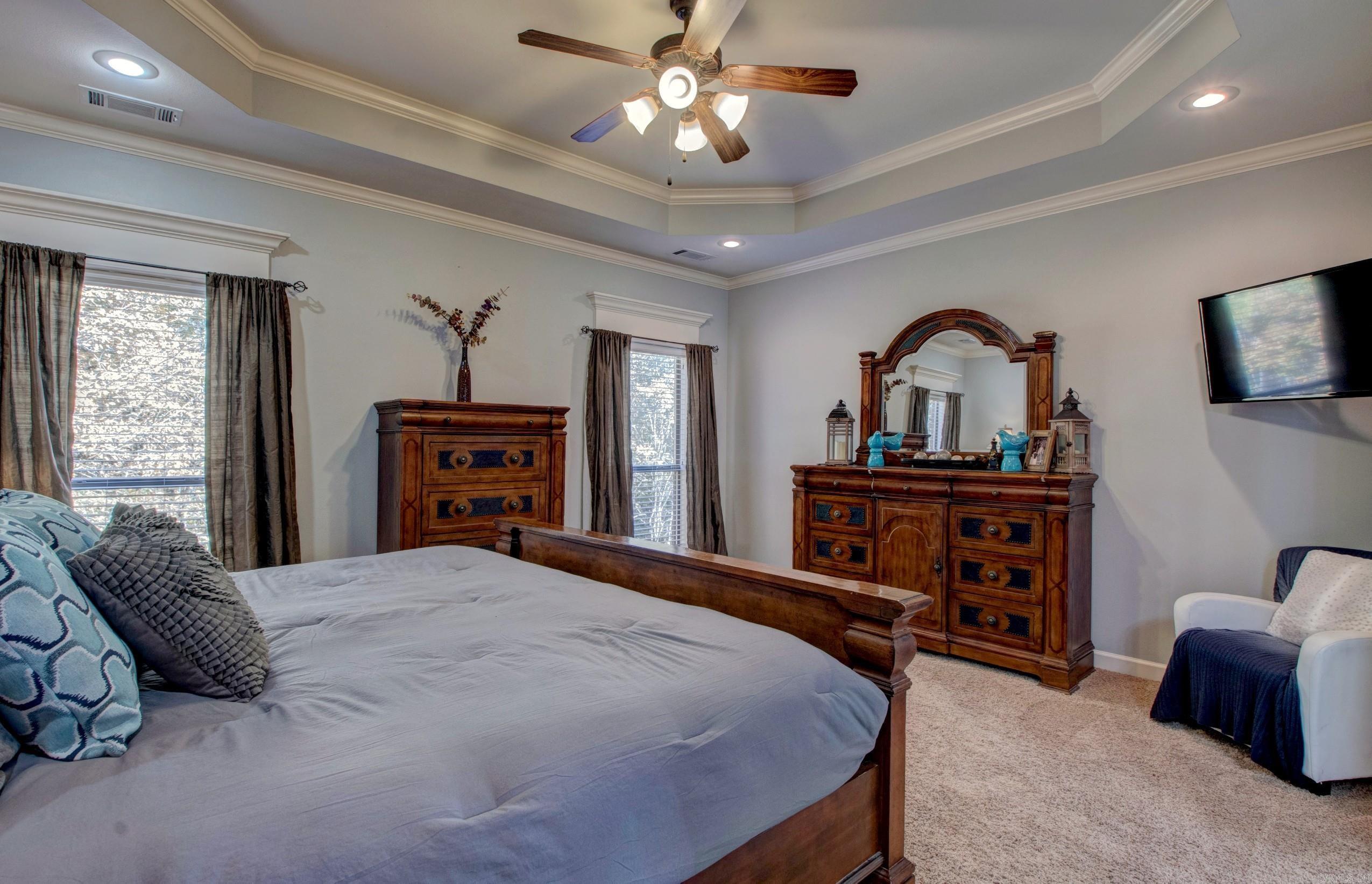 WOODLANDS EDGE - Residential