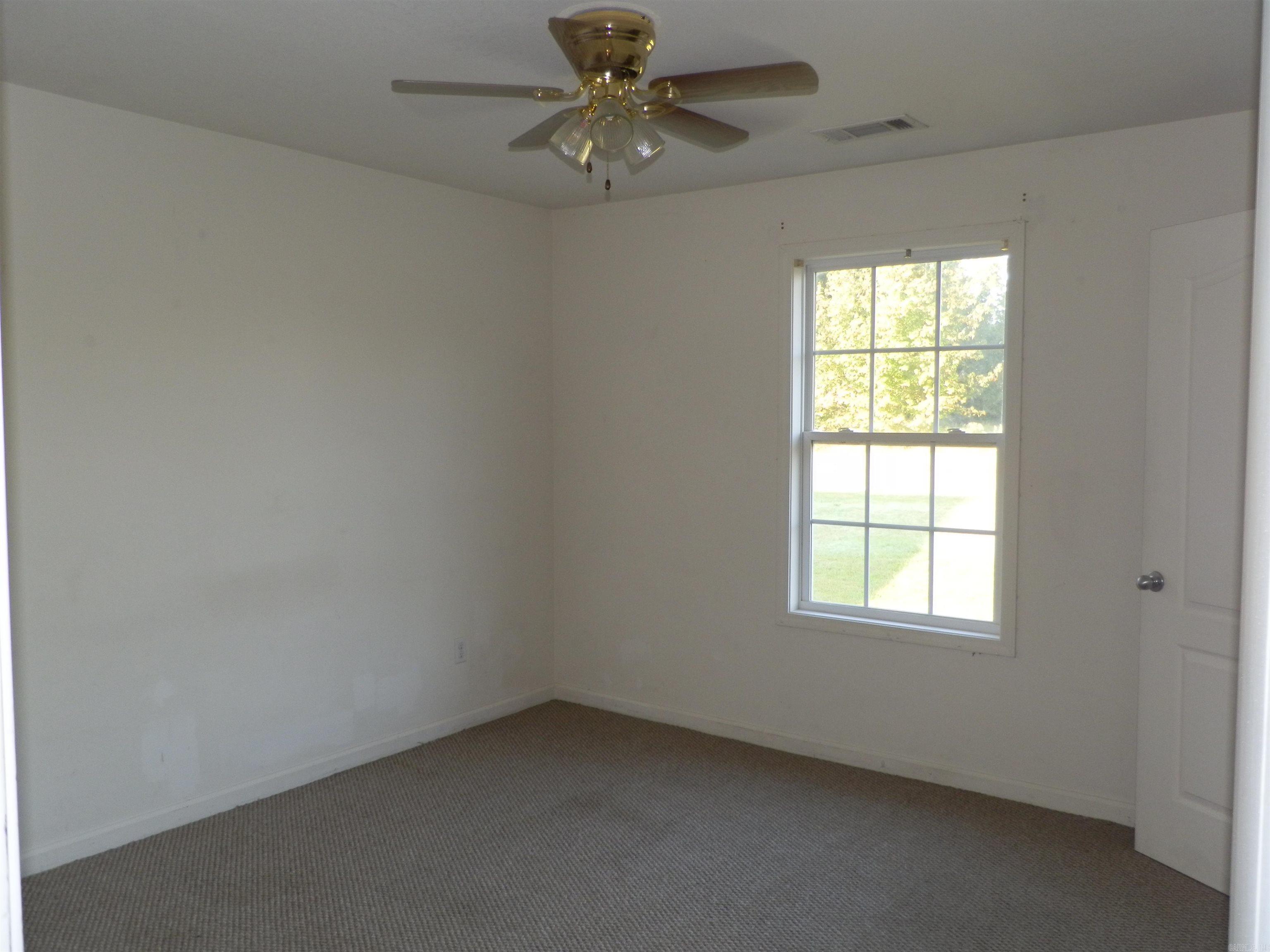 Reynolds Park Place - Residential Lease