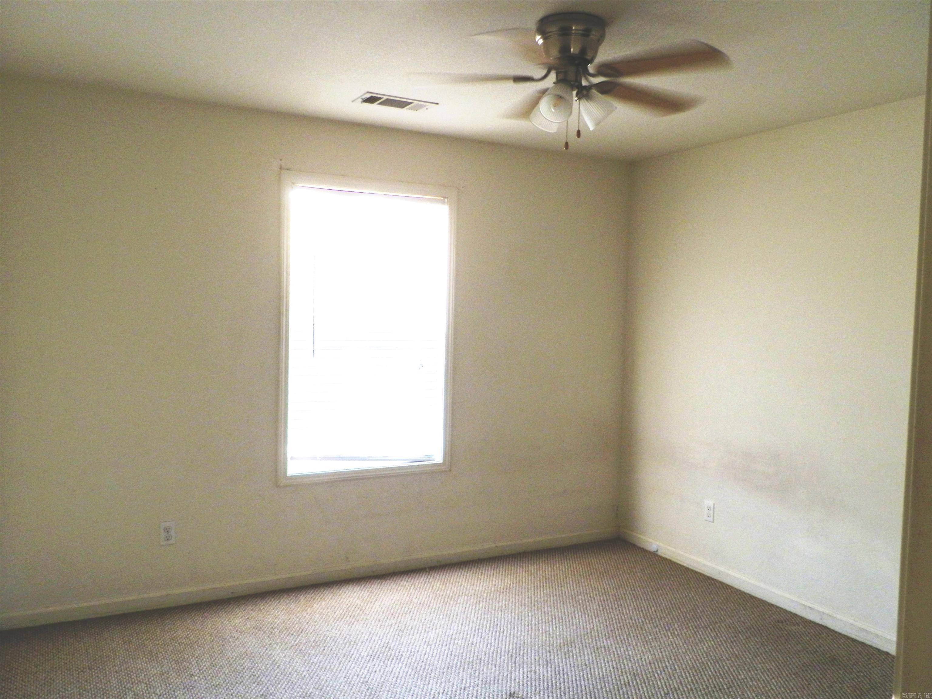 Reynolds Park Place - Residential Lease