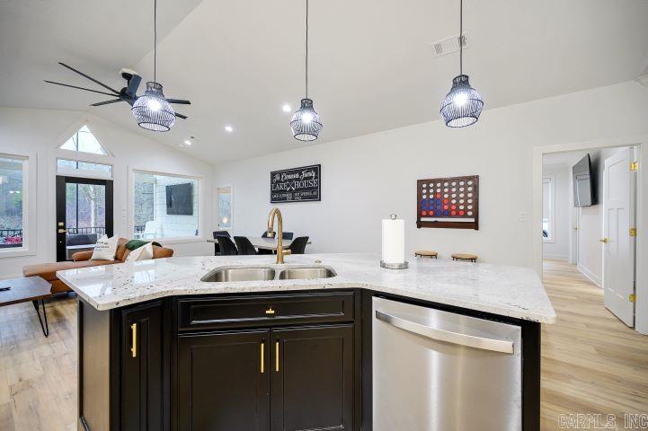 CHEROKEE BEACH LAKE ESTATES - Residential