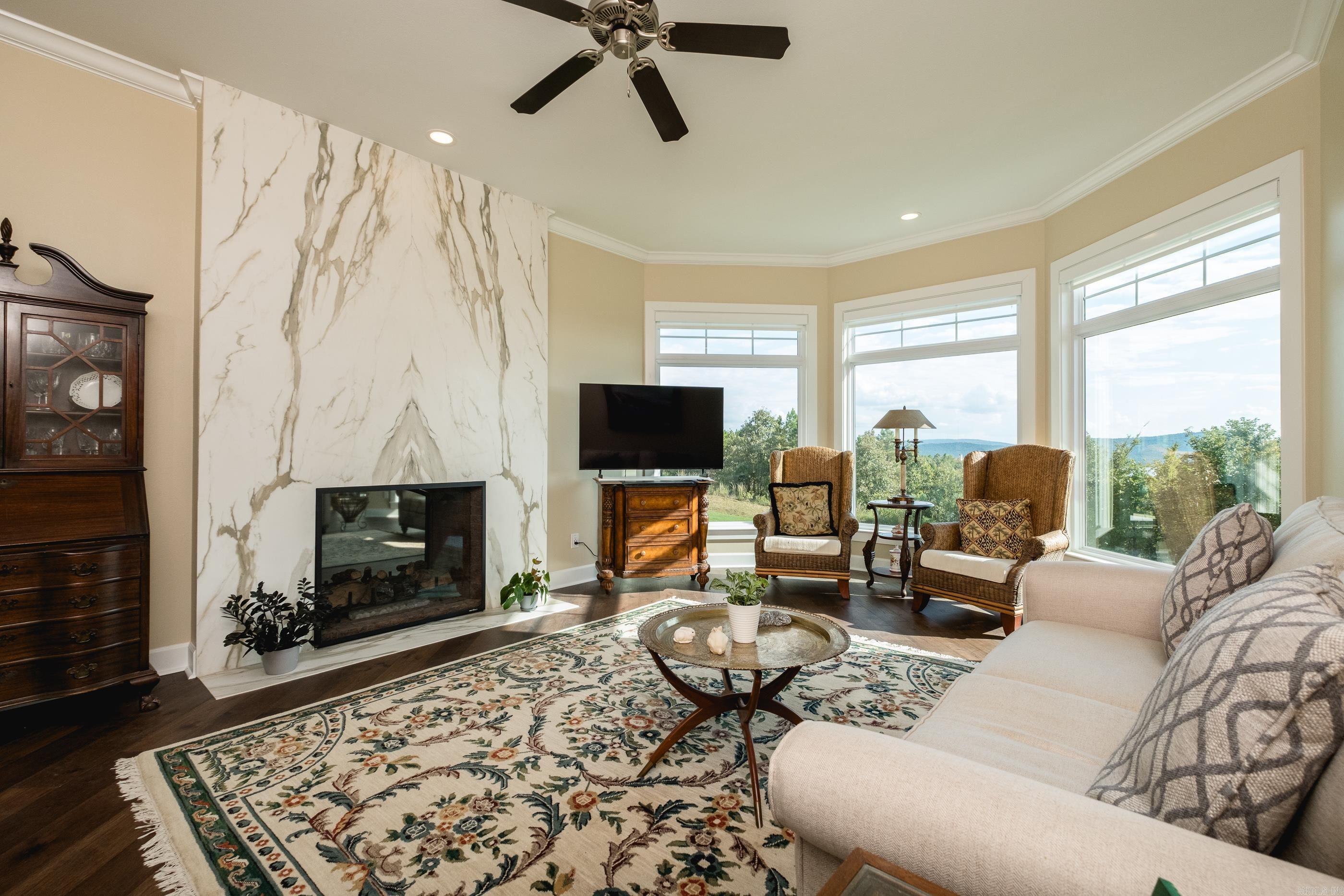 WATERVIEW ESTATES - Residential