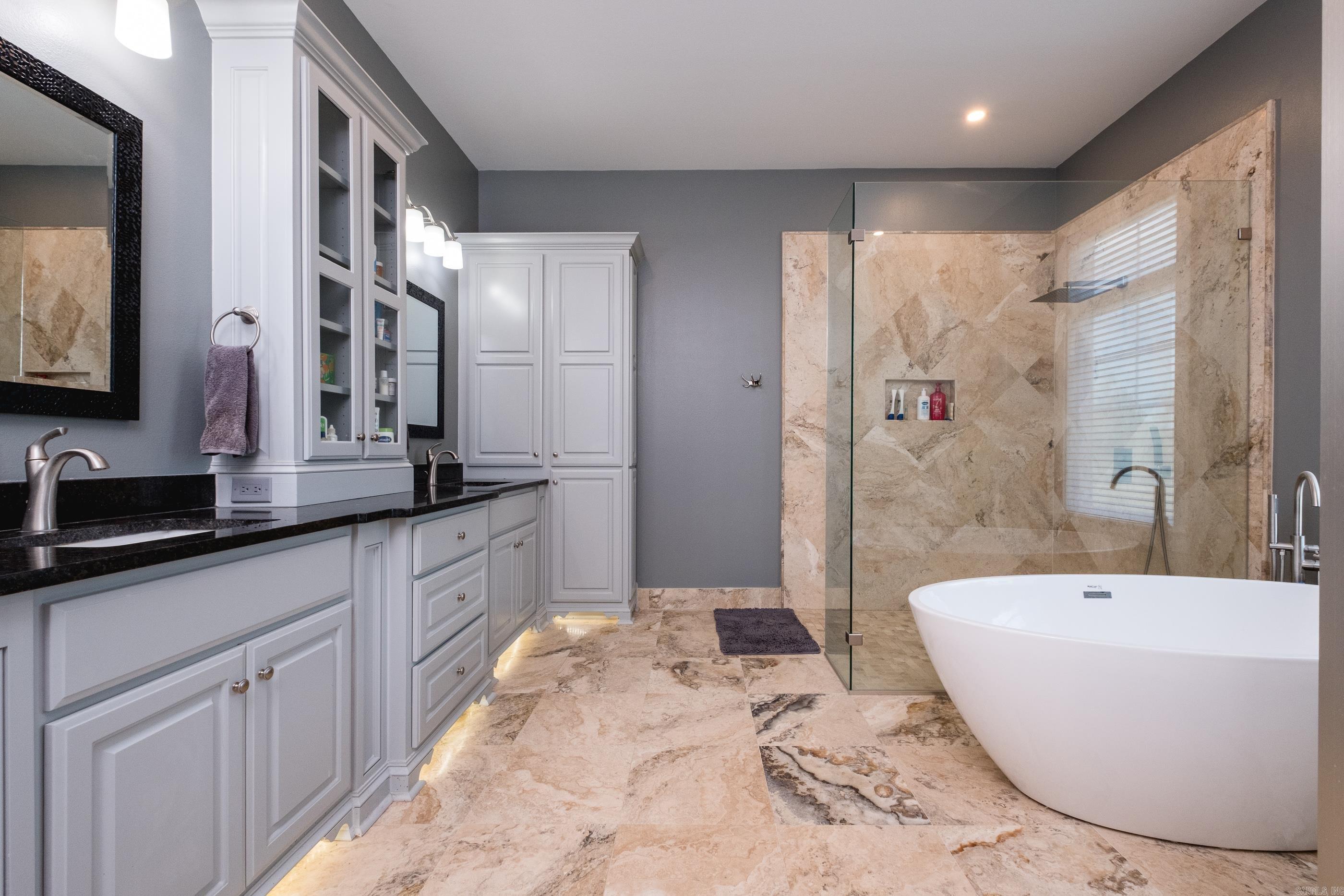 WATERVIEW ESTATES - Residential