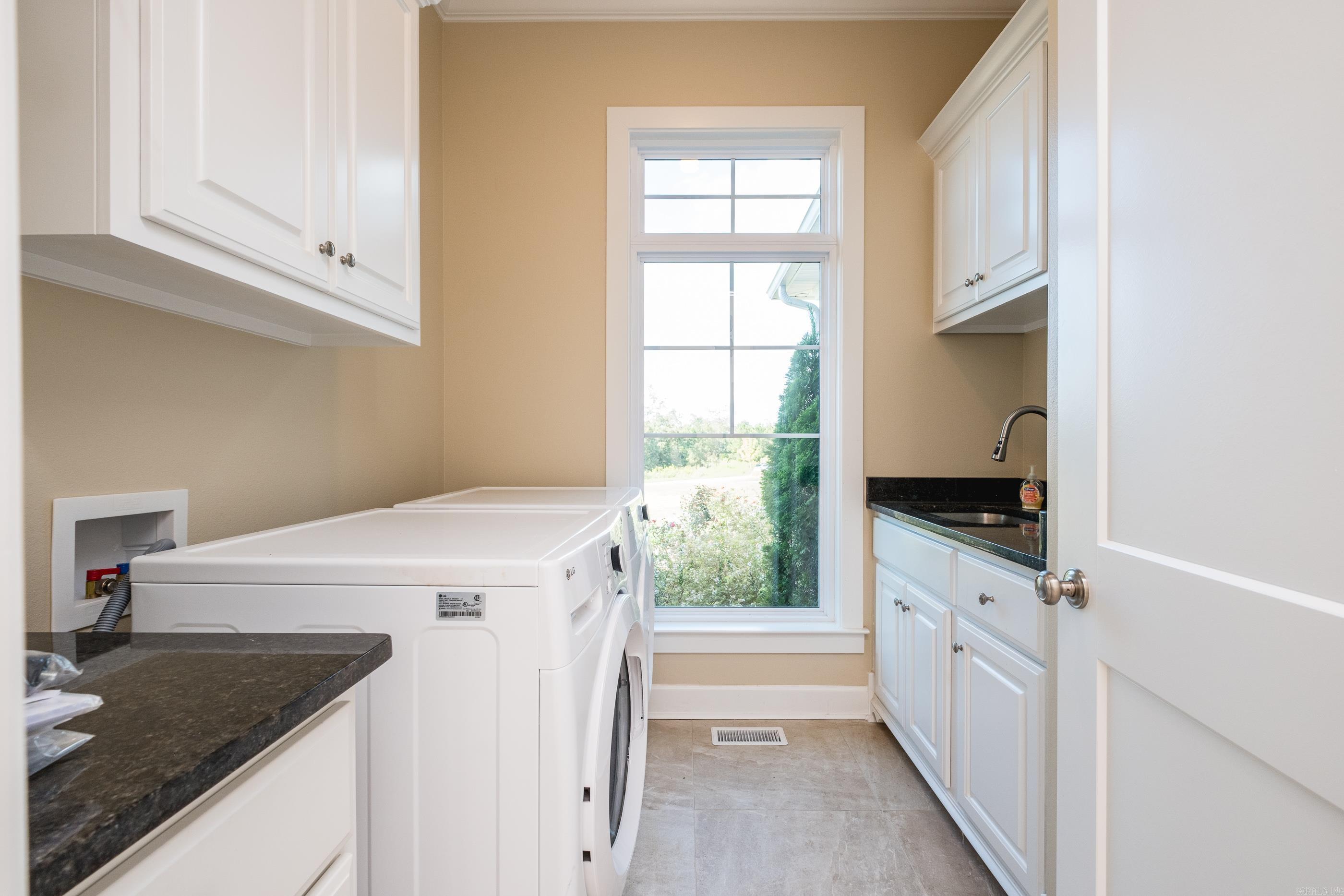 WATERVIEW ESTATES - Residential